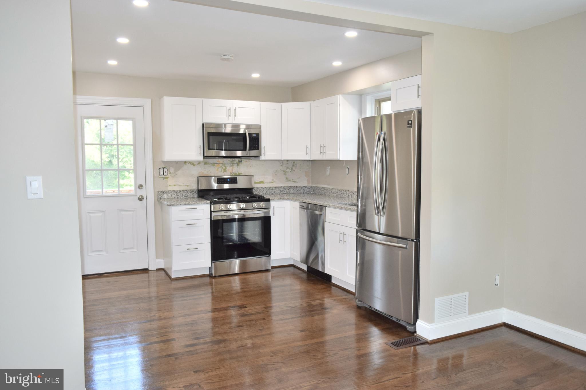 NAVY DAY - Residential