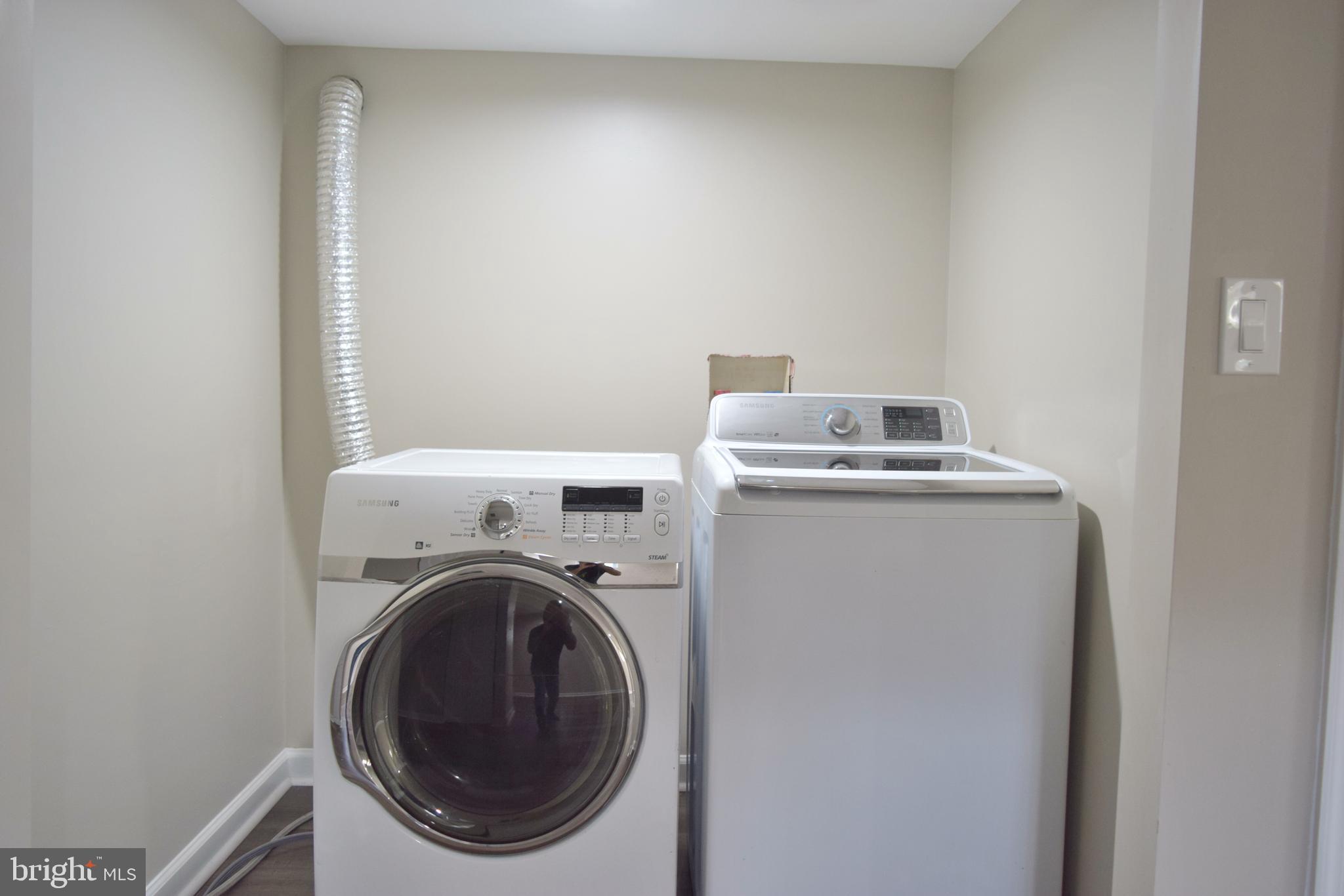 NAVY DAY - Residential