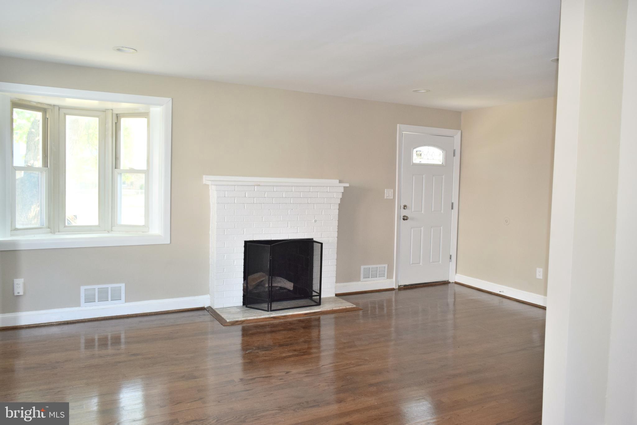 NAVY DAY - Residential