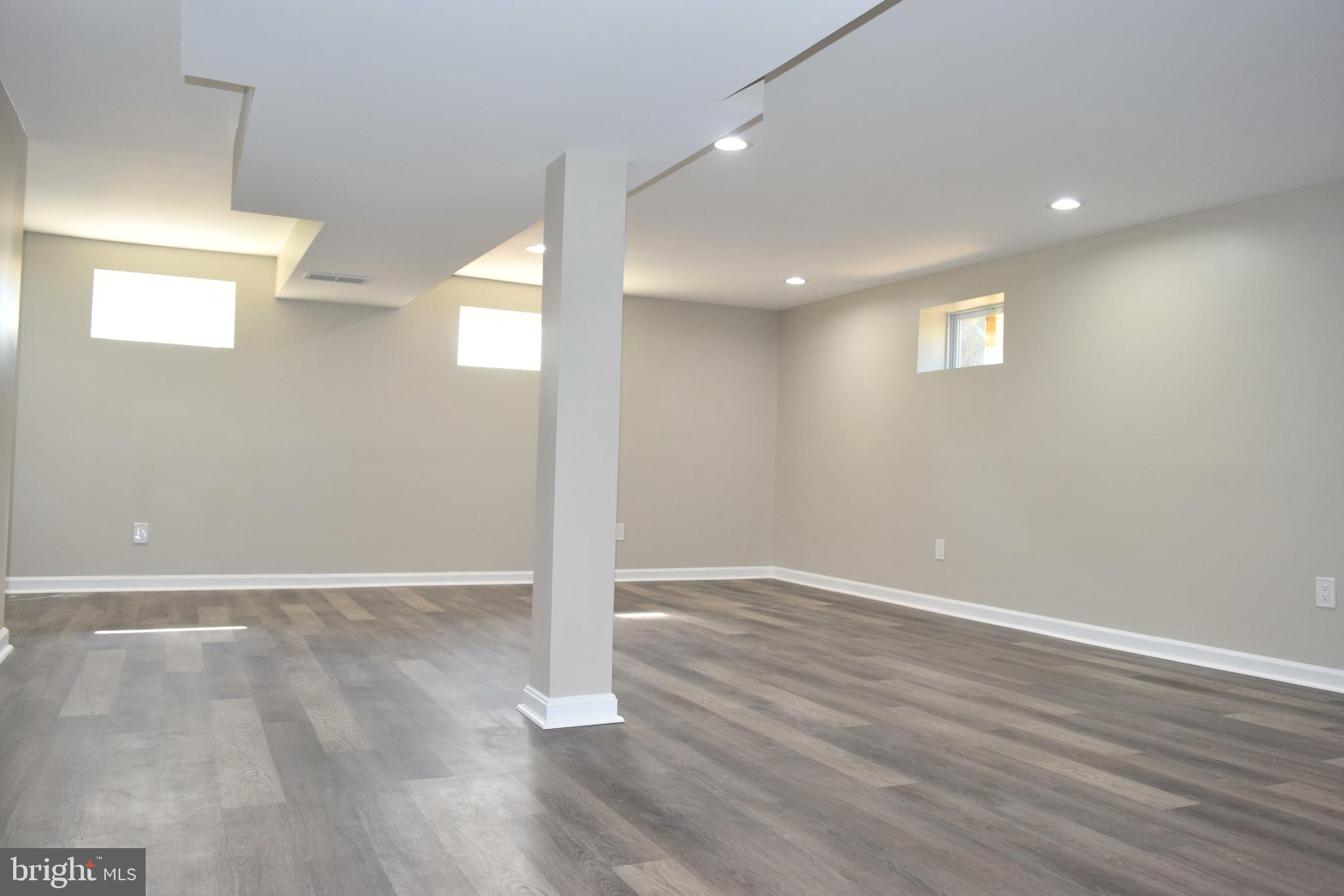 NAVY DAY - Residential