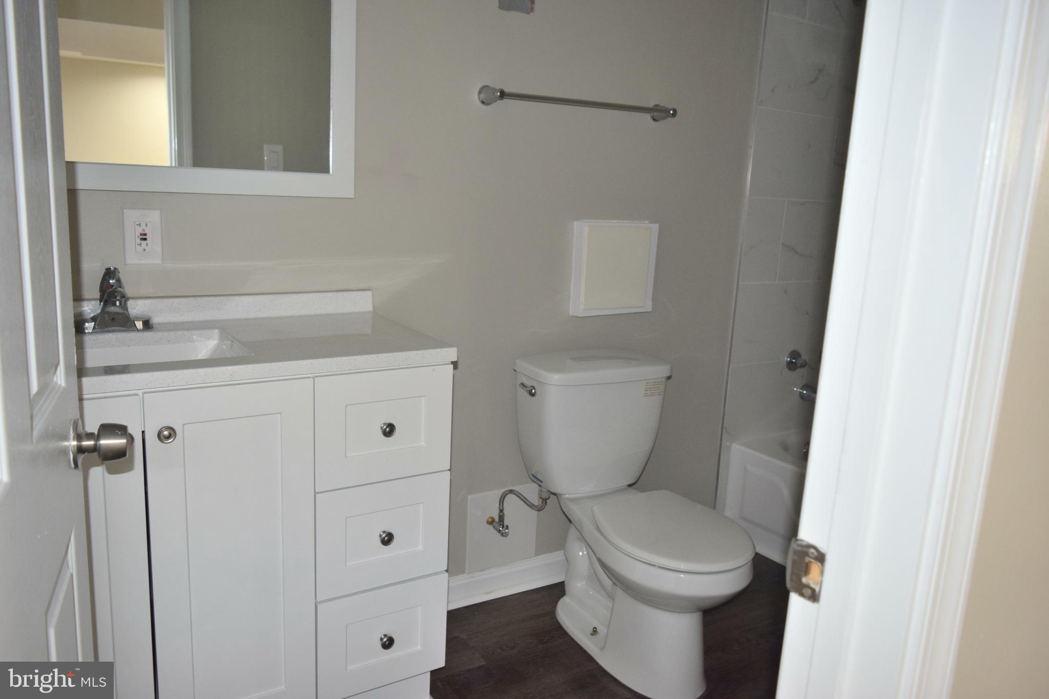 NAVY DAY - Residential