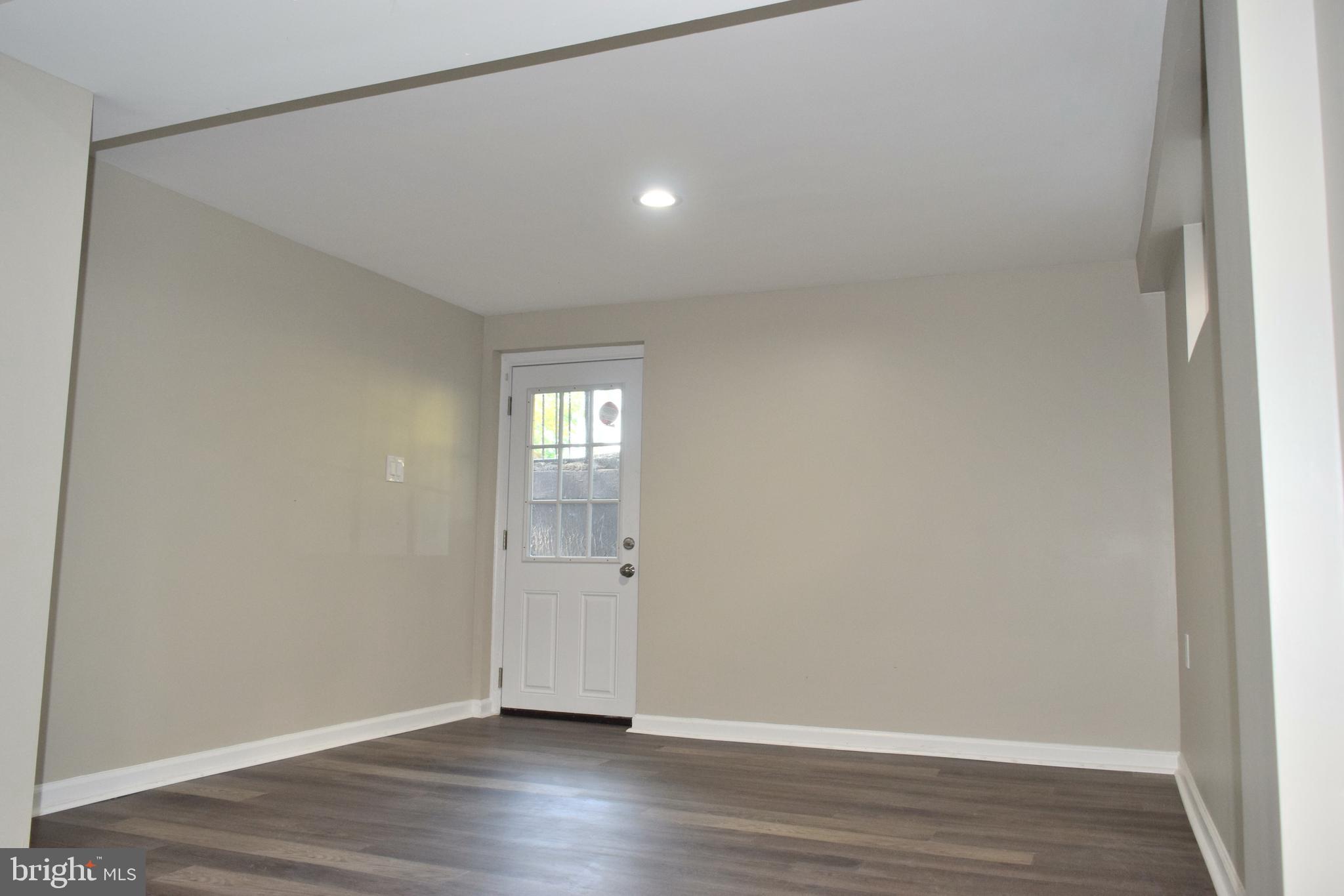 NAVY DAY - Residential