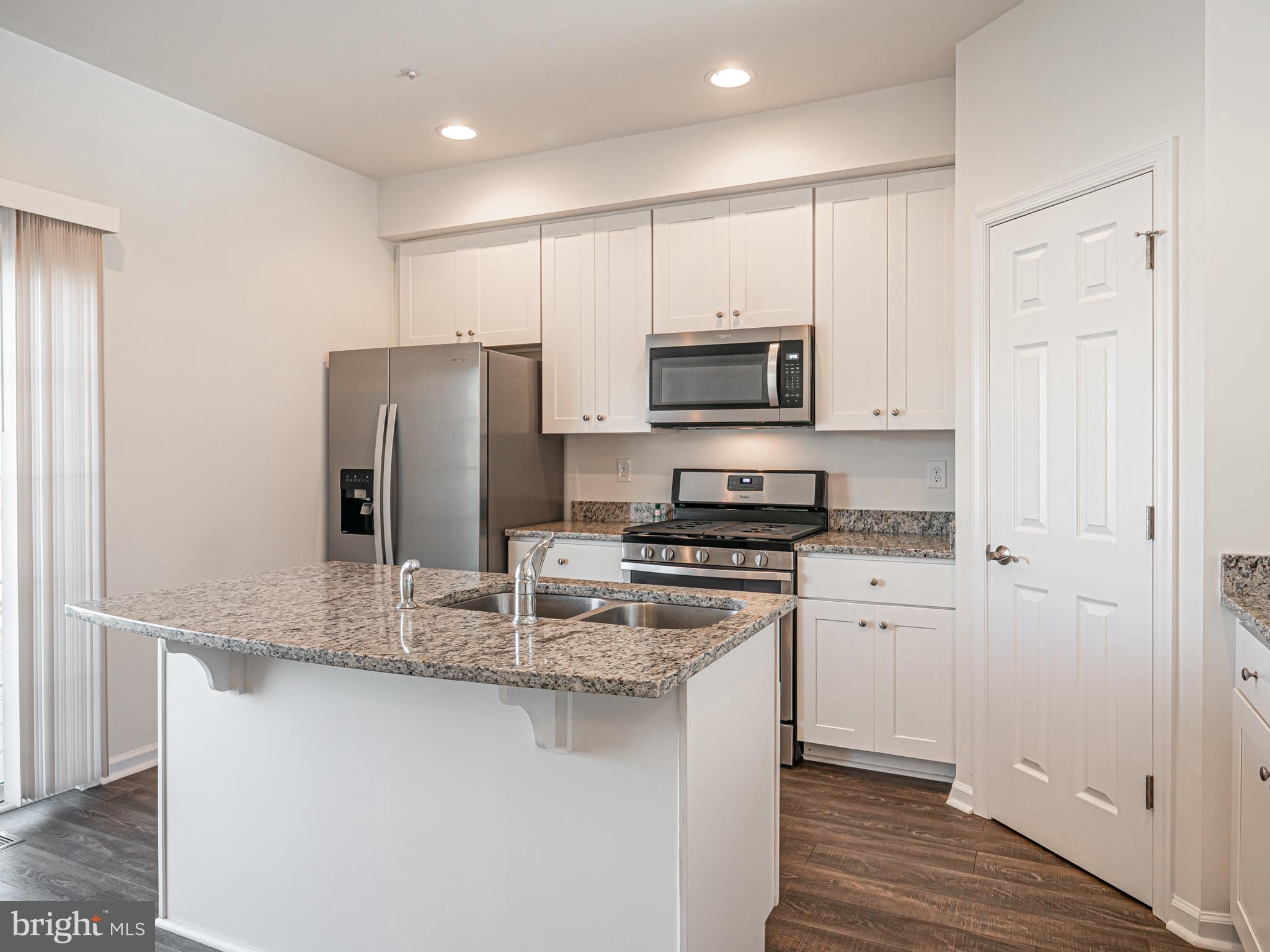 RIDGELY FOREST - Residential