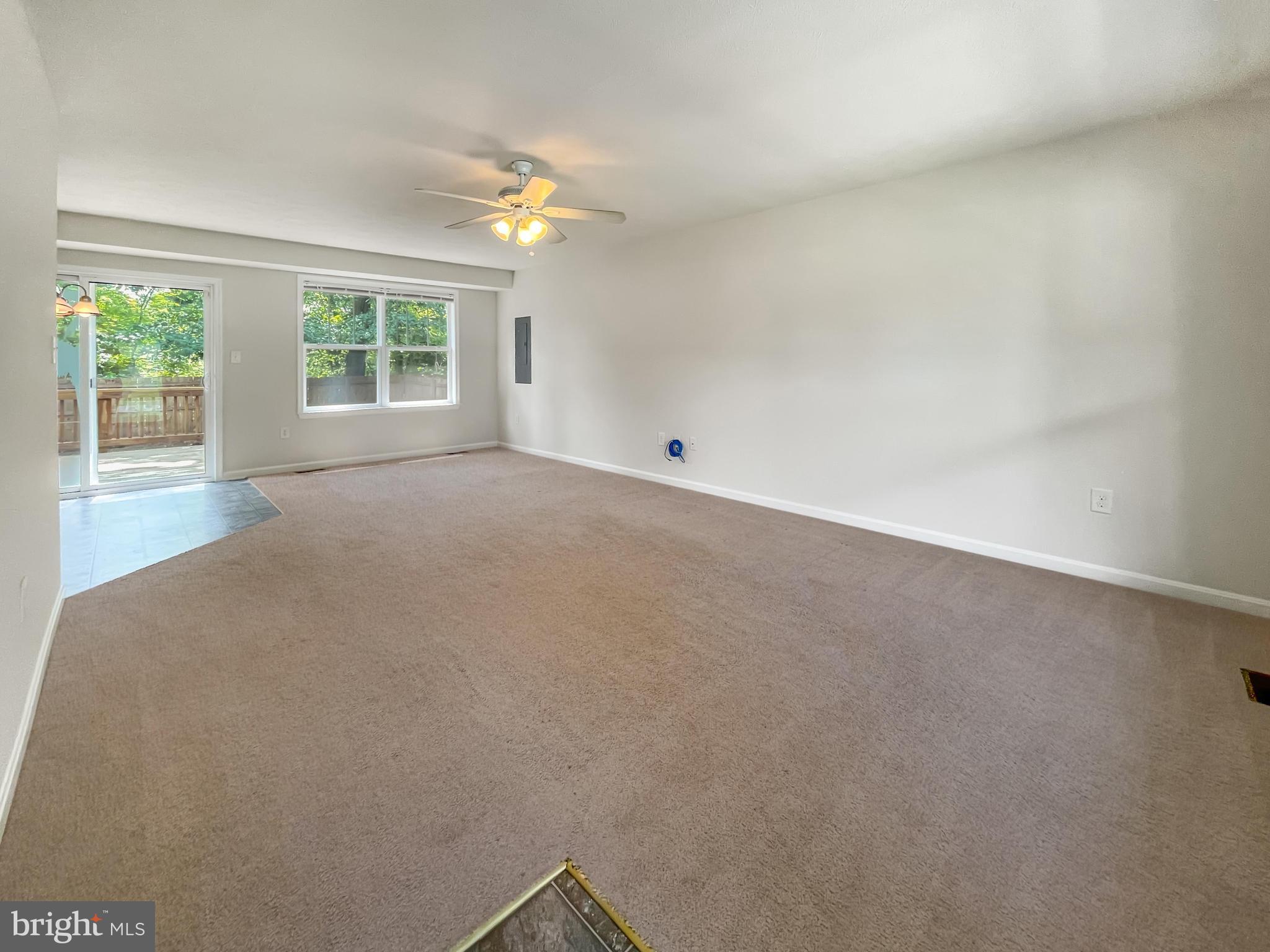 CLASSIC SHORES - Residential