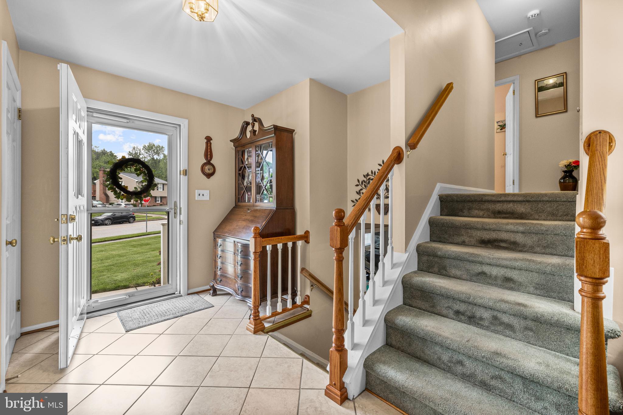 MEADOWLAND - Residential