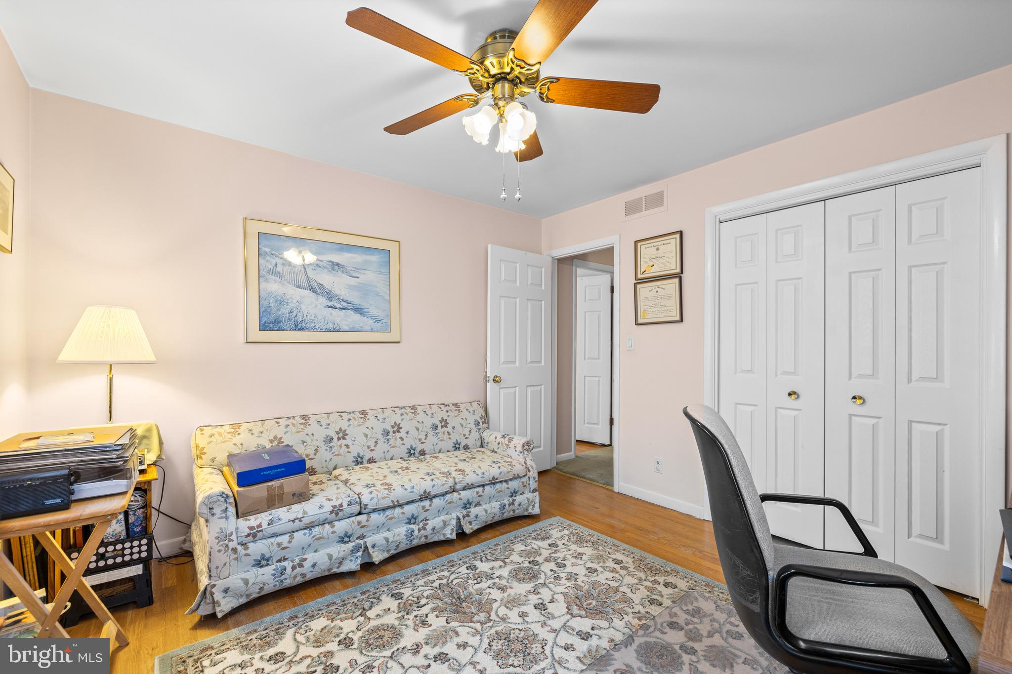 MEADOWLAND - Residential