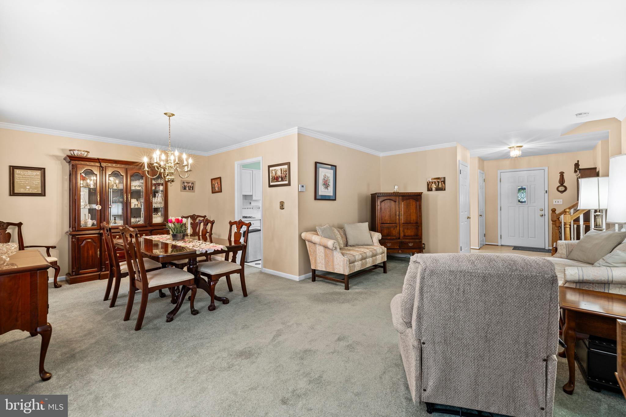 MEADOWLAND - Residential