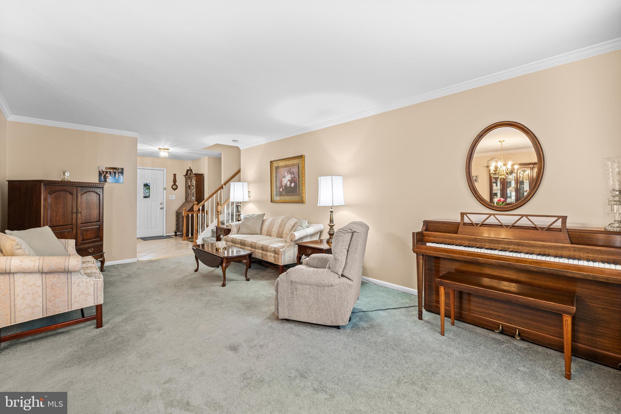 MEADOWLAND - Residential