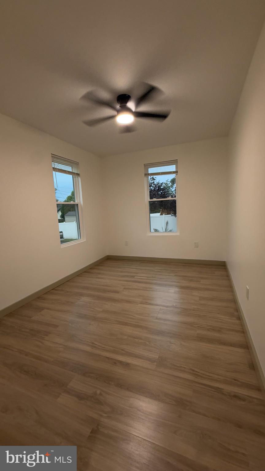 MUHLENBERG PARK - Residential