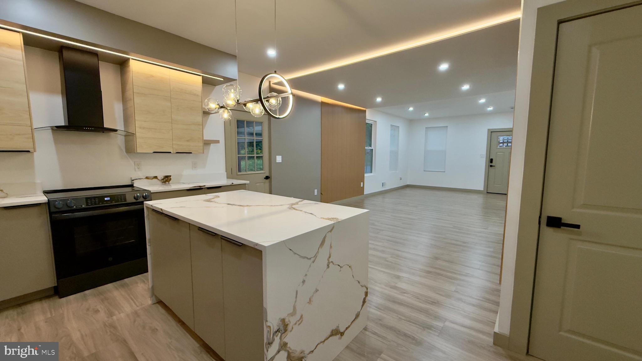 MUHLENBERG PARK - Residential