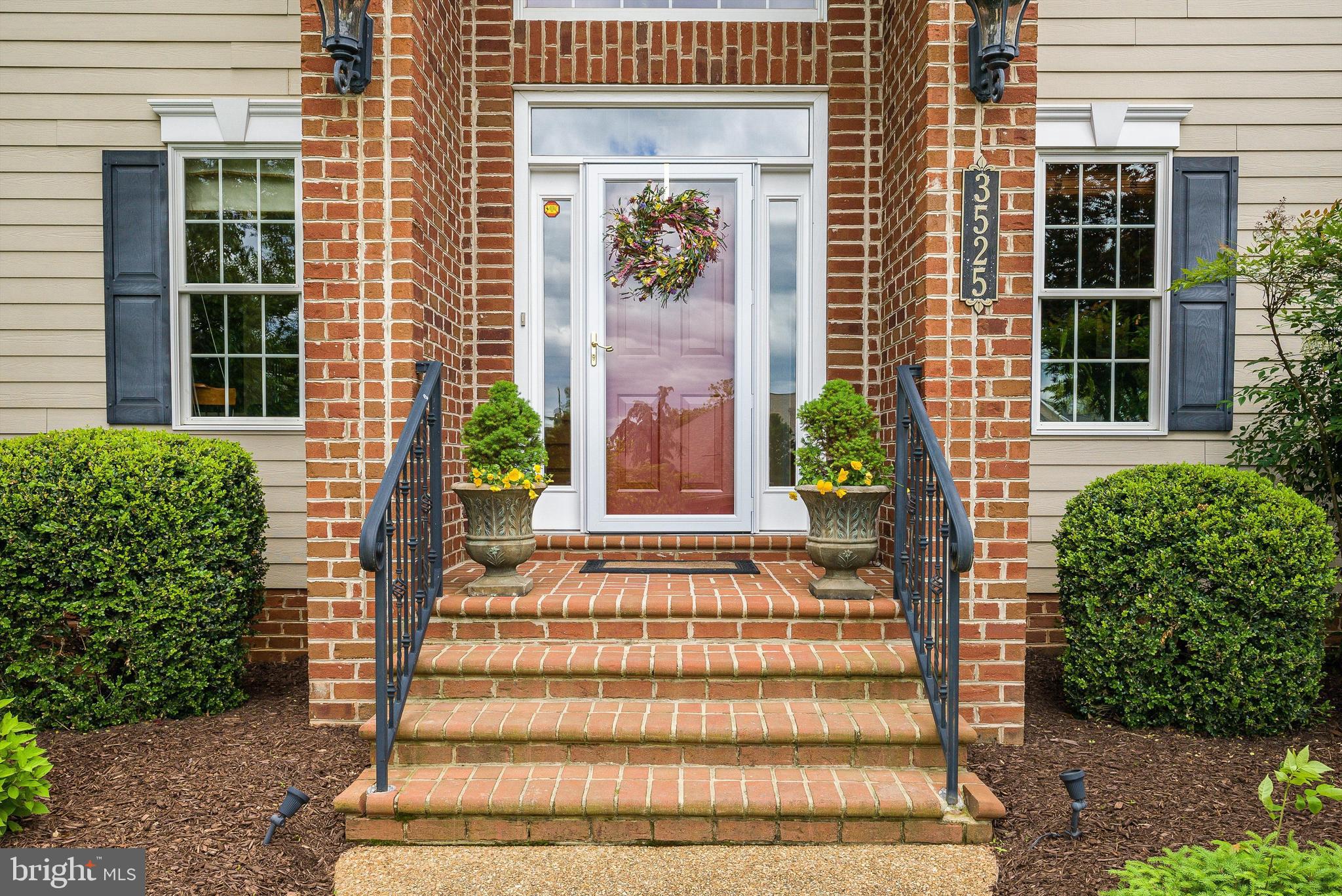 3525 TRAVELER ROAD