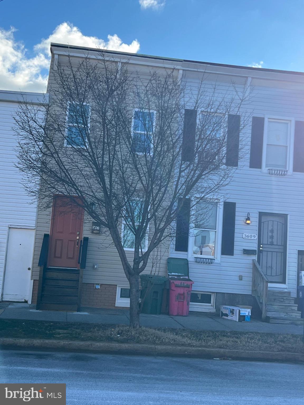 PRICE REDUCED. COMPLETELY RENOVATED TOWNHOUSE. TWO BEDROOMS AND TWO FULL BATH. NEW DRY WALLS AT ENTIRE HOUSE. NEW KITCHEN AND NEW APPLIANCES. NEW AIR CONDITIONING UNIT. NEW FLOORS. FINISHED BASEMENT. A MUST SEE PROPERTY.