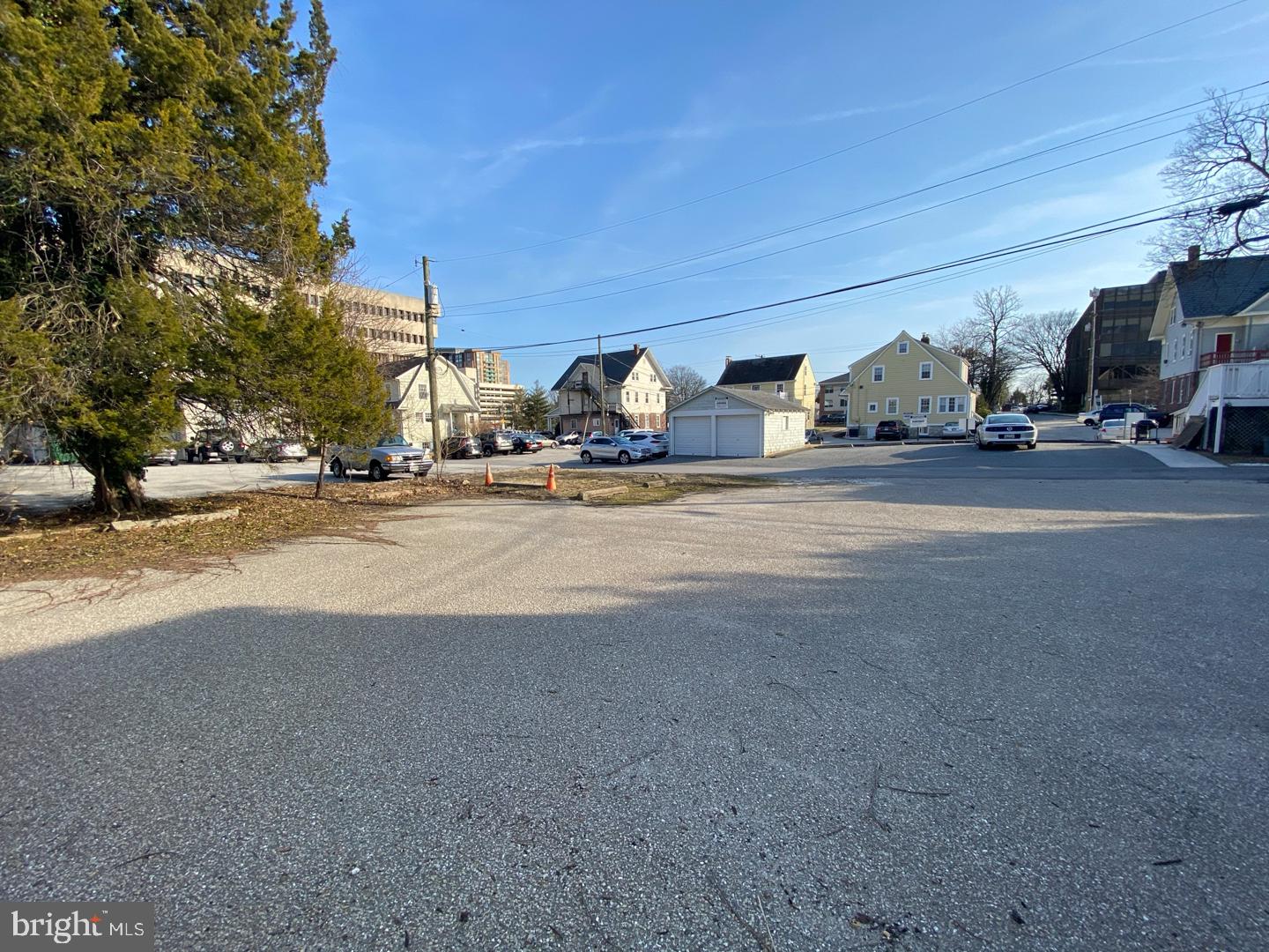 TOWSON - Residential