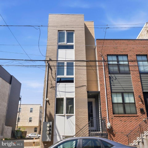 Multifamily For Sale - 2010 N 8th Street<br/> PHILADELPHIA, PA 19122