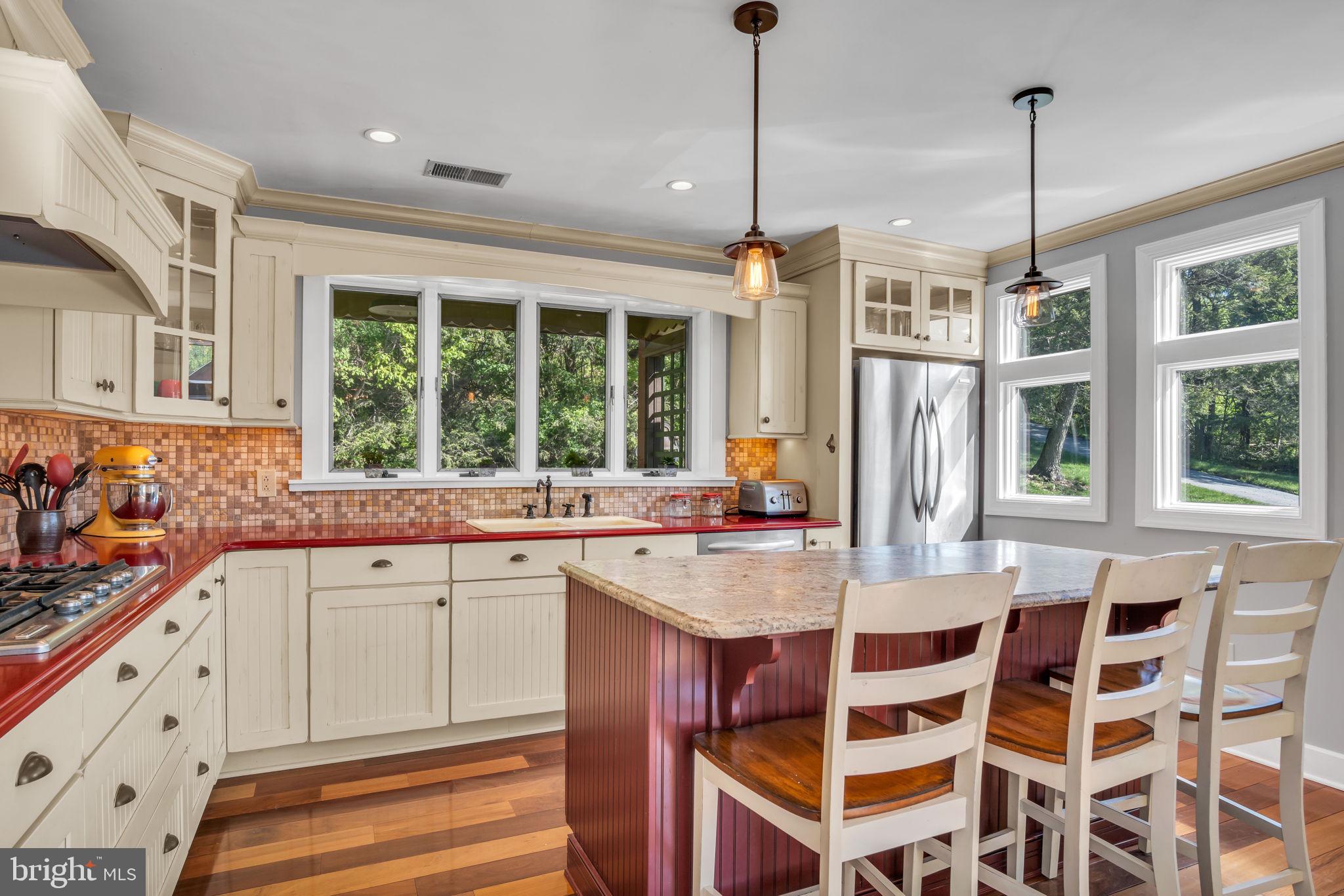 1224 CHARCOAL ROAD