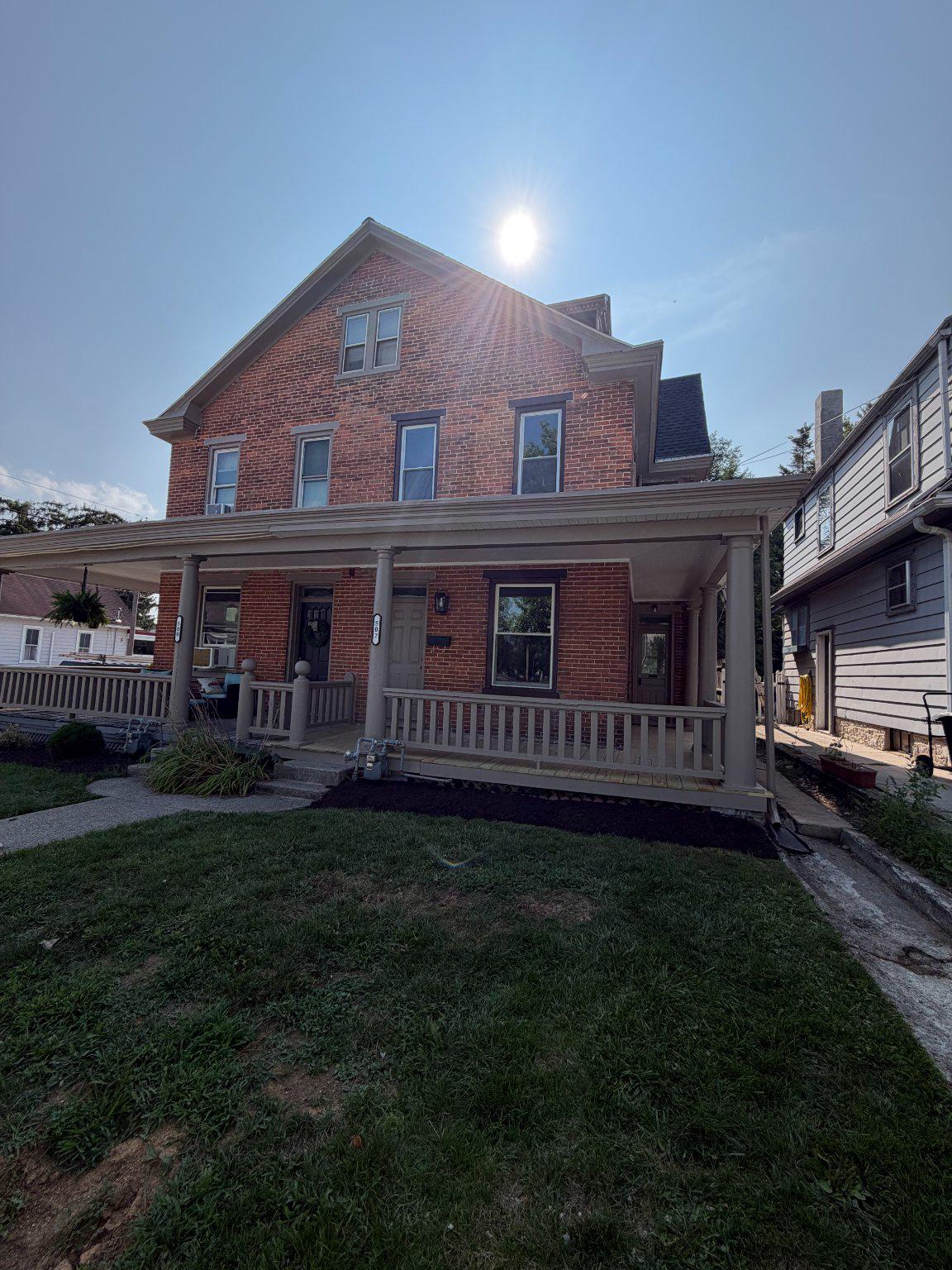 502 N COLLEGE STREET
