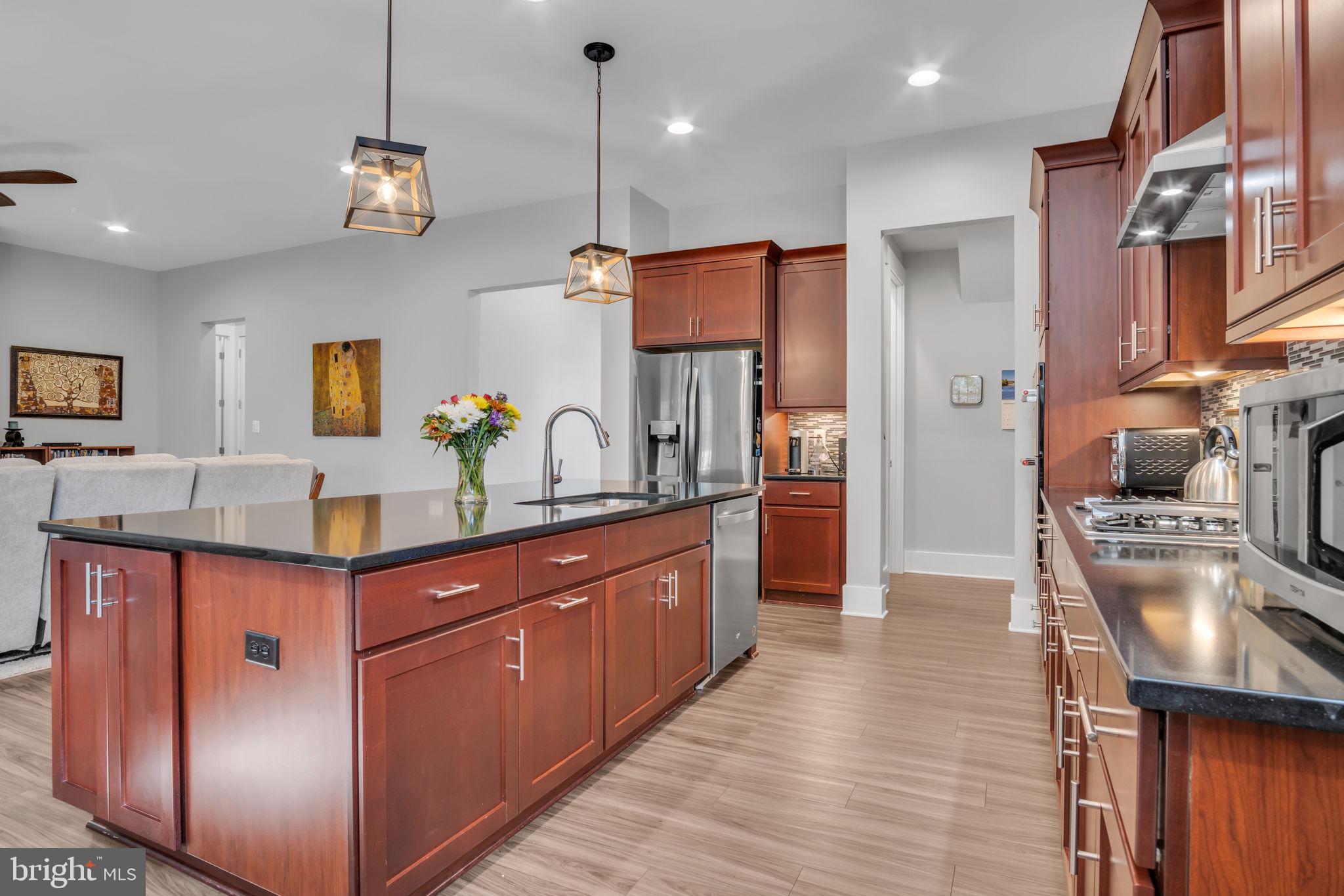 215 RUSTIC WOOD DRIVE