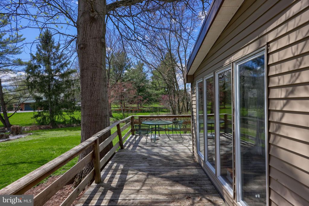 Photo of 612 Radio Road, ELIZABETHTOWN, PA 17022 (MLS # PALA2066852)