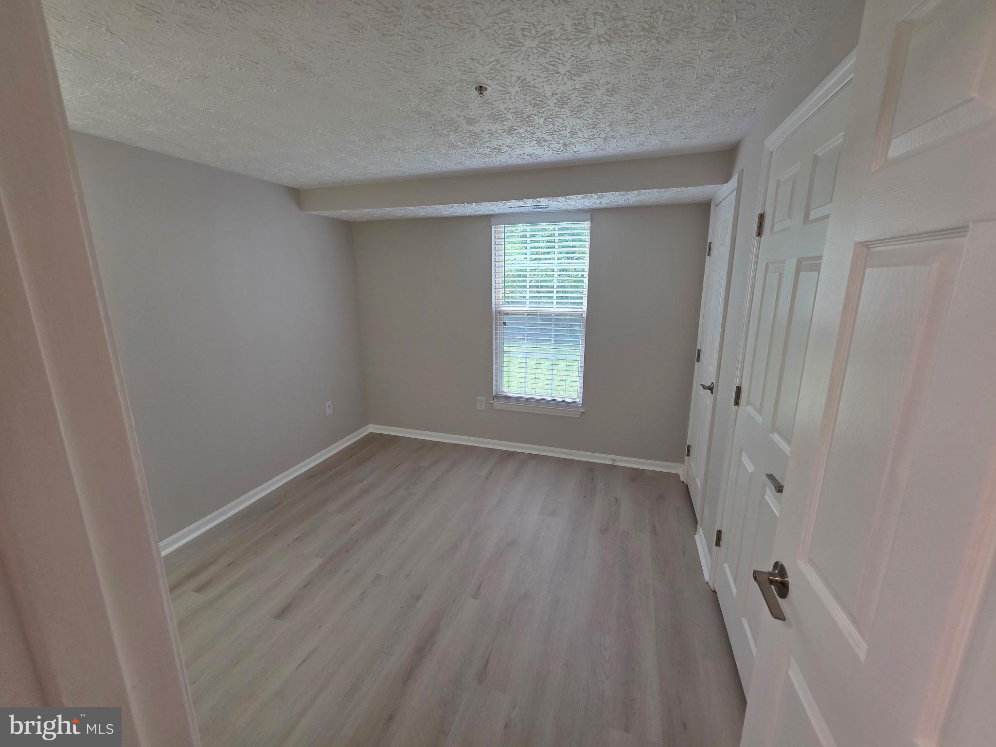 BRENTWOOD CONDO - Residential