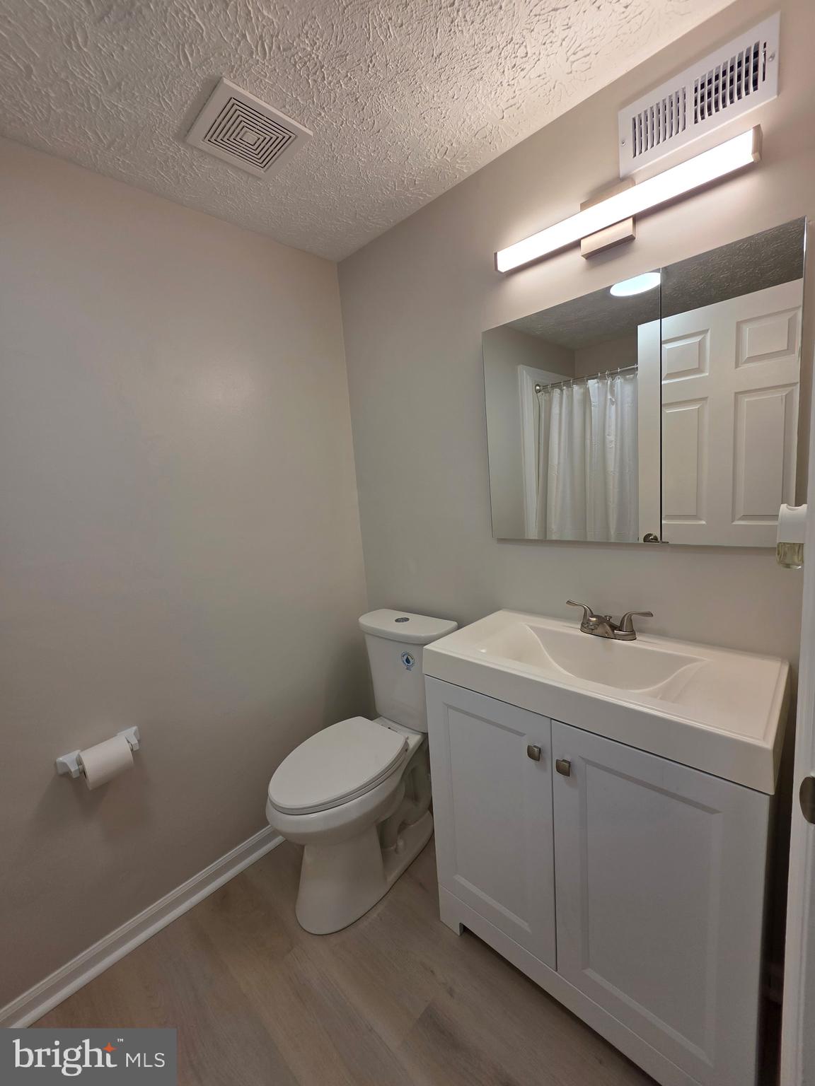 BRENTWOOD CONDO - Residential