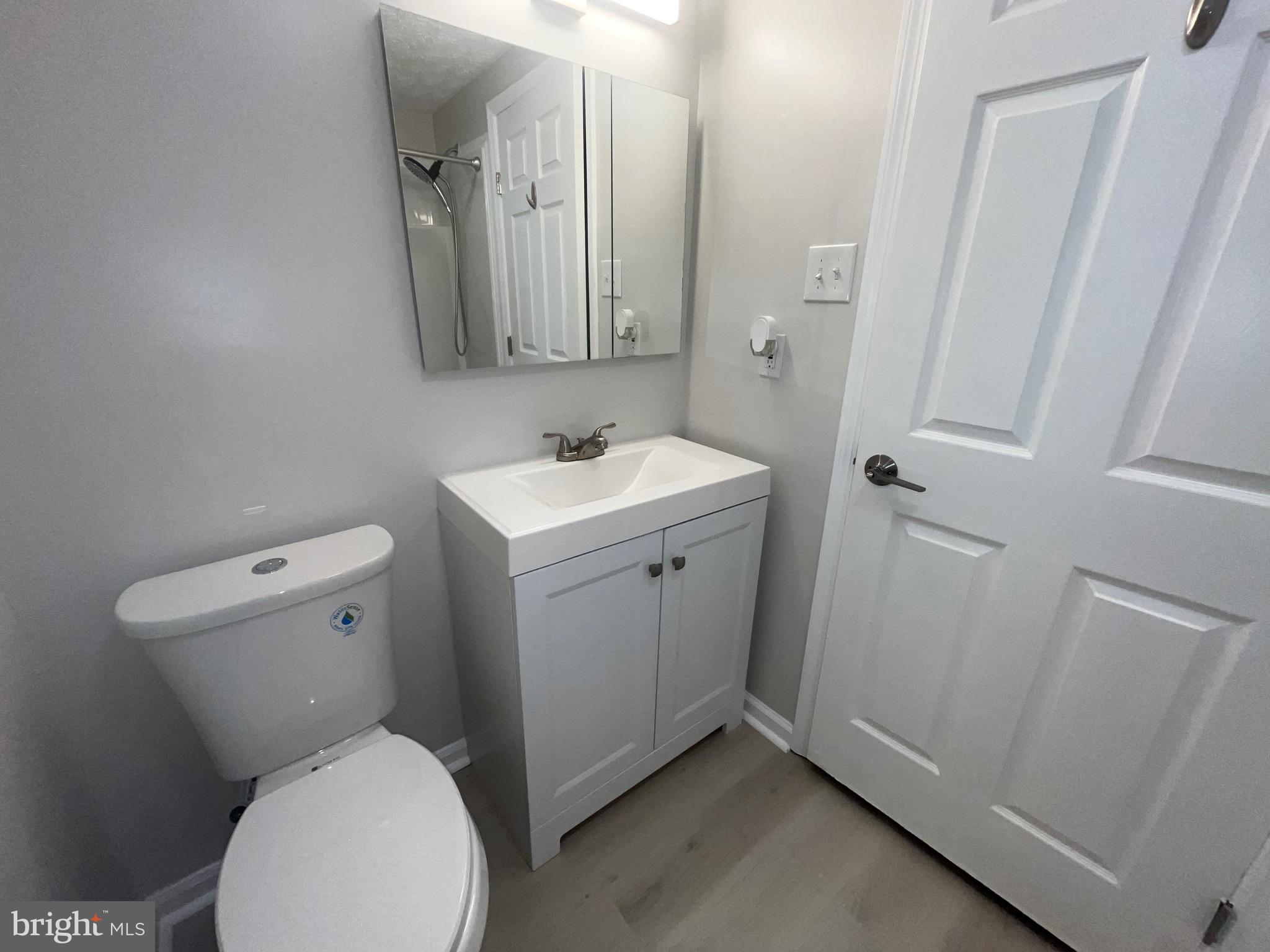 BRENTWOOD CONDO - Residential