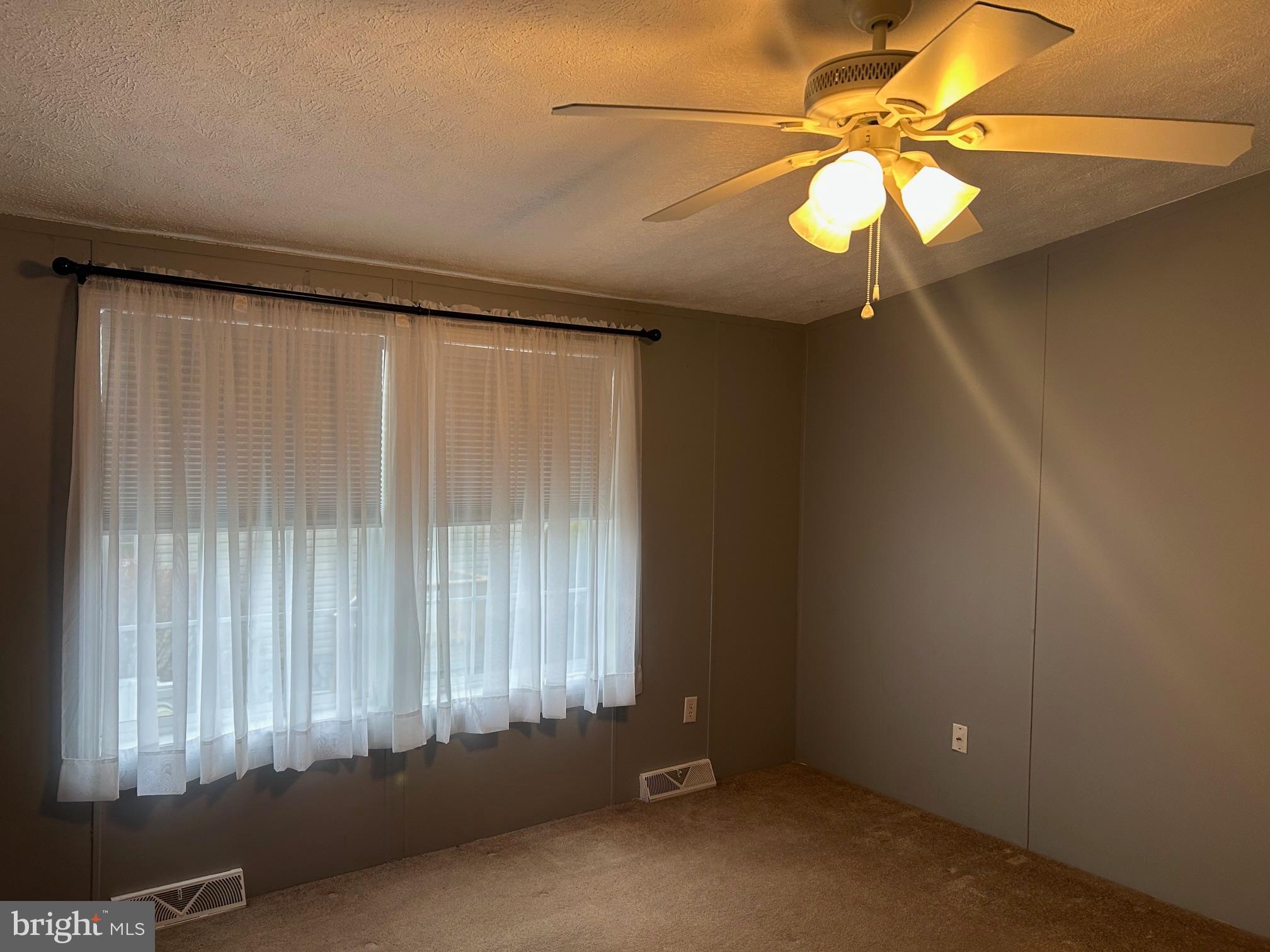 EAGLE VIEW - Residential