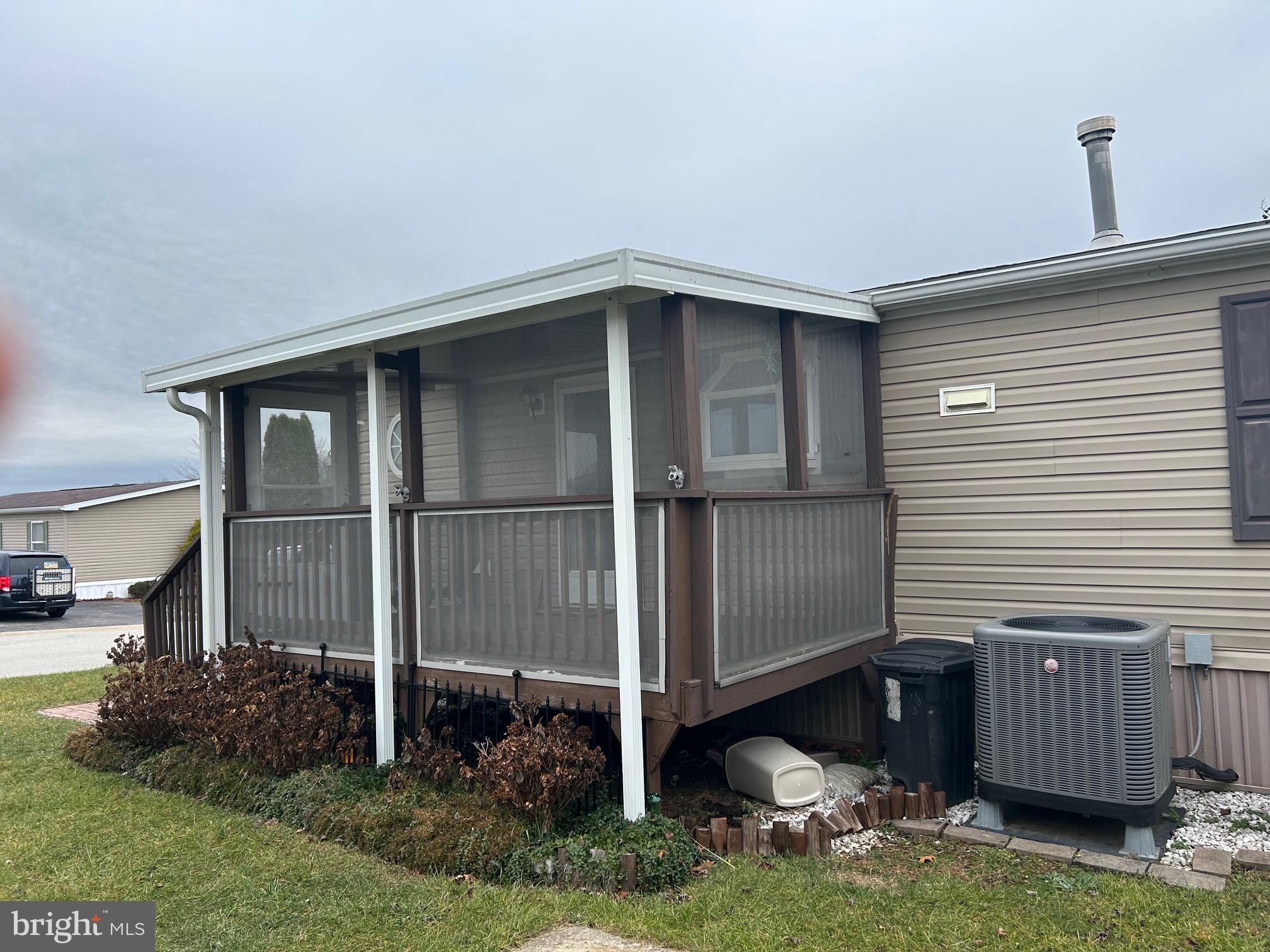 EAGLE VIEW - Residential