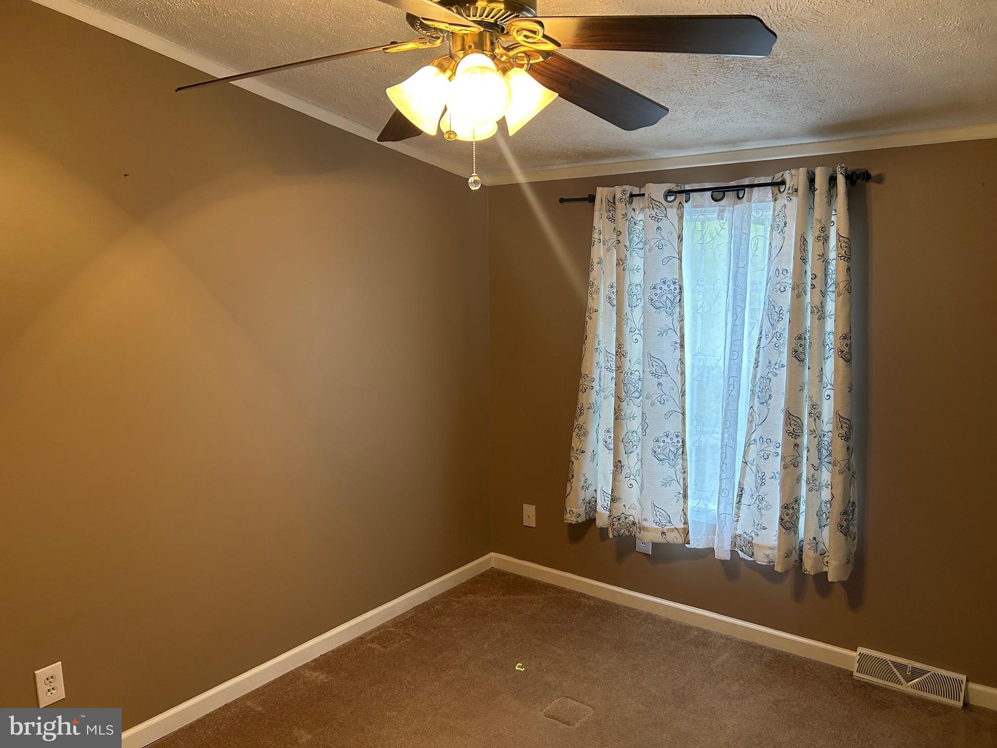 EAGLE VIEW - Residential