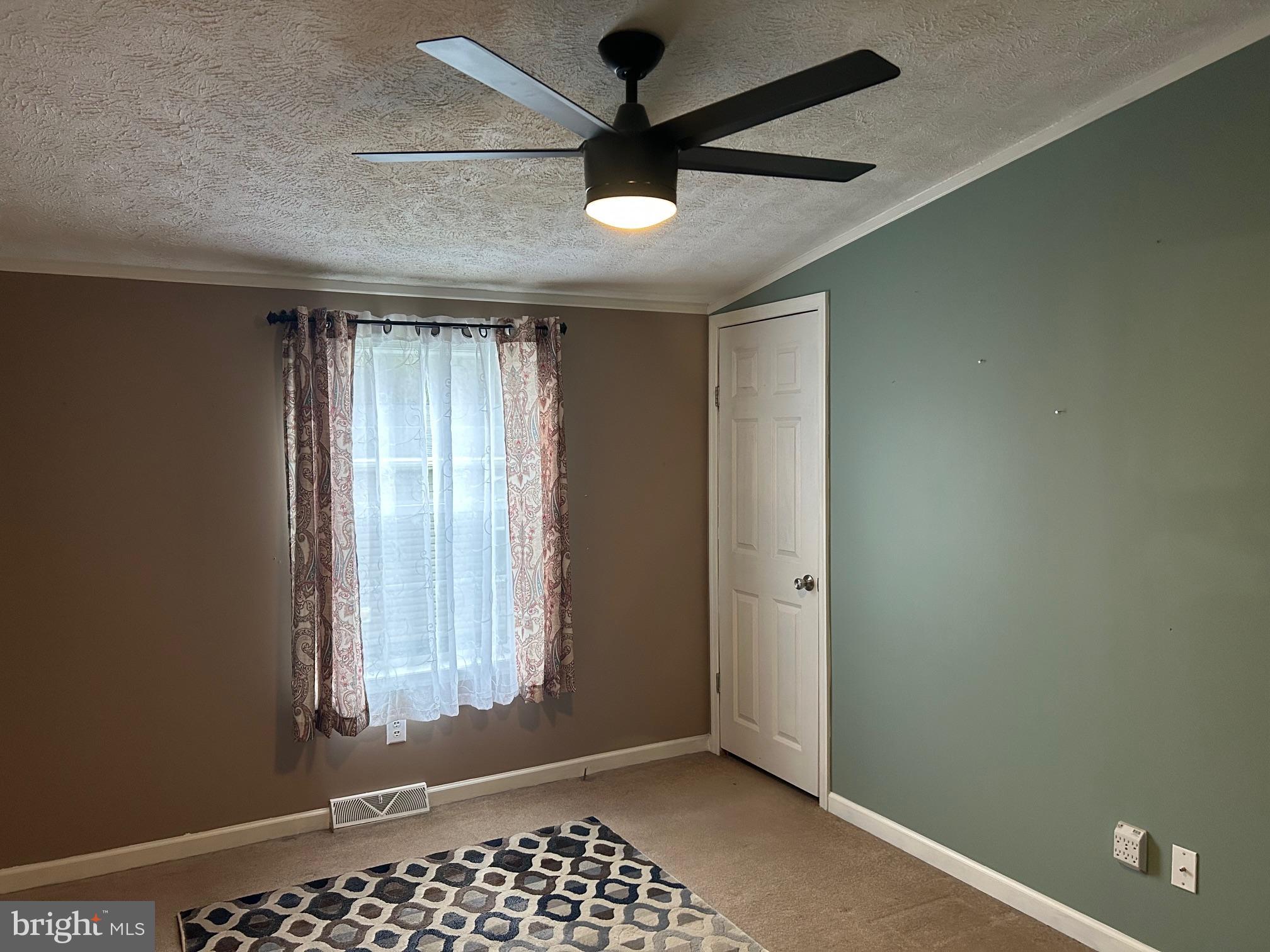 EAGLE VIEW - Residential