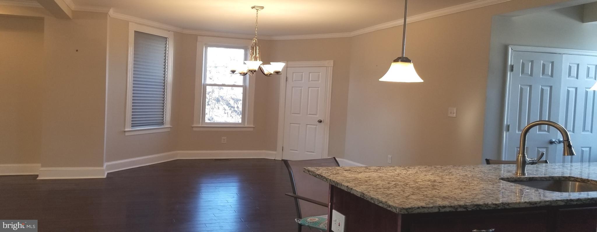 HAMILTON HILLS - Residential