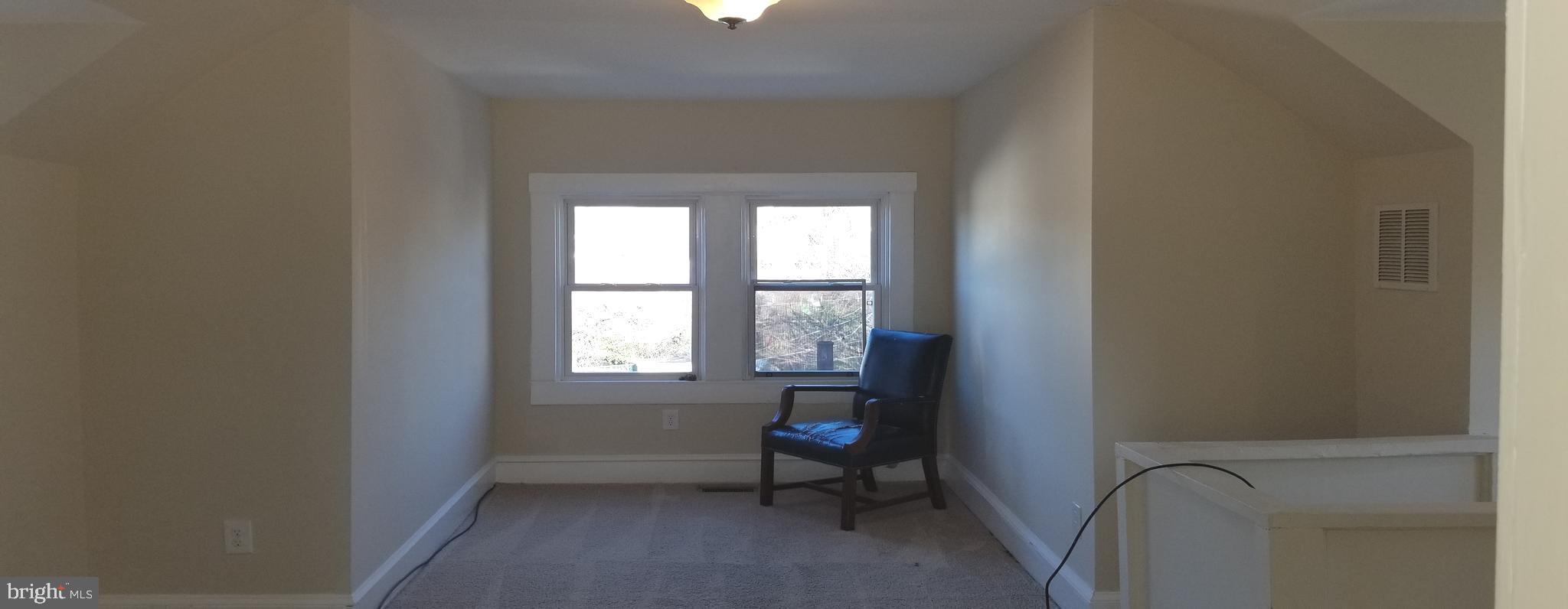 HAMILTON HILLS - Residential