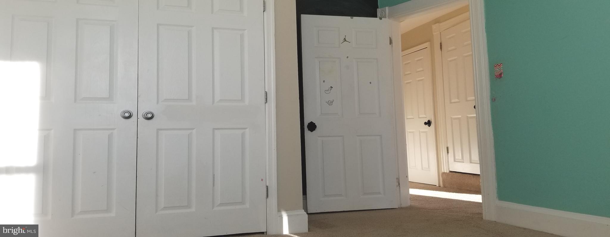 HAMILTON HILLS - Residential