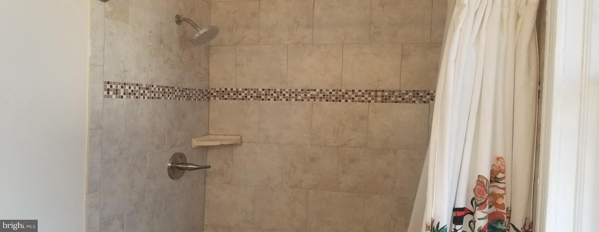 HAMILTON HILLS - Residential