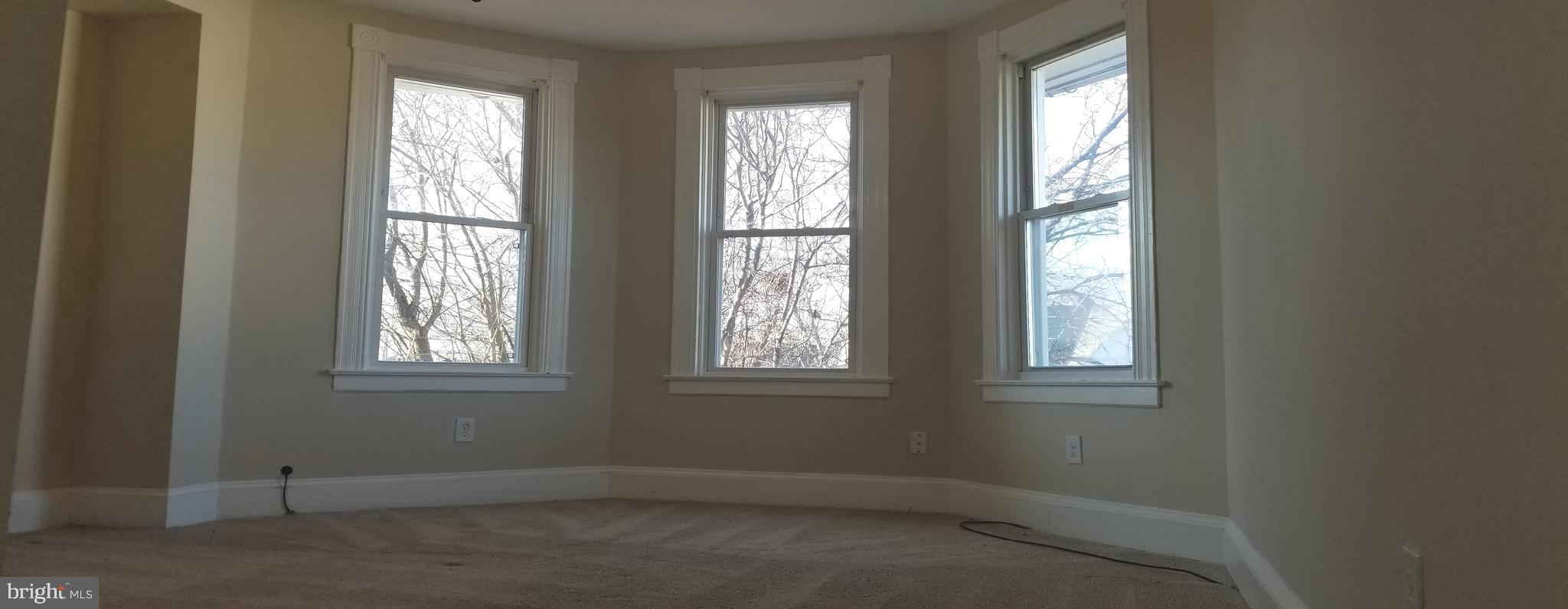 HAMILTON HILLS - Residential