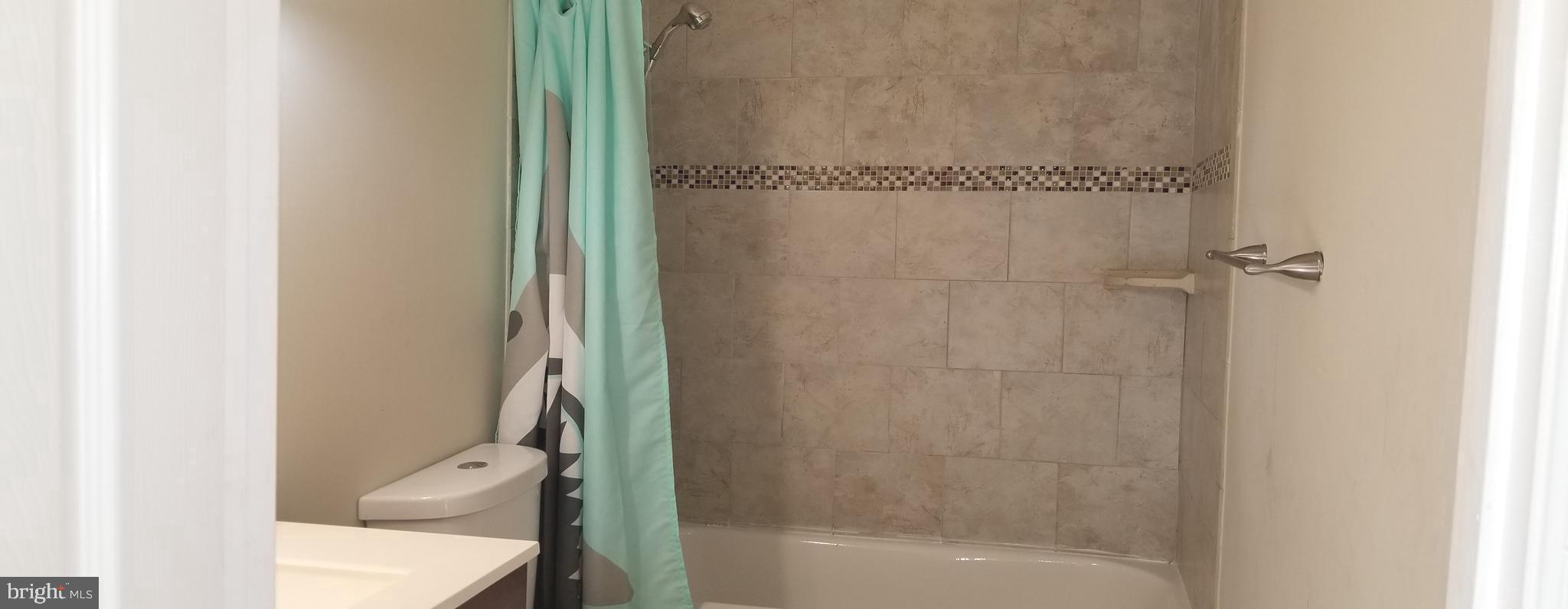 HAMILTON HILLS - Residential