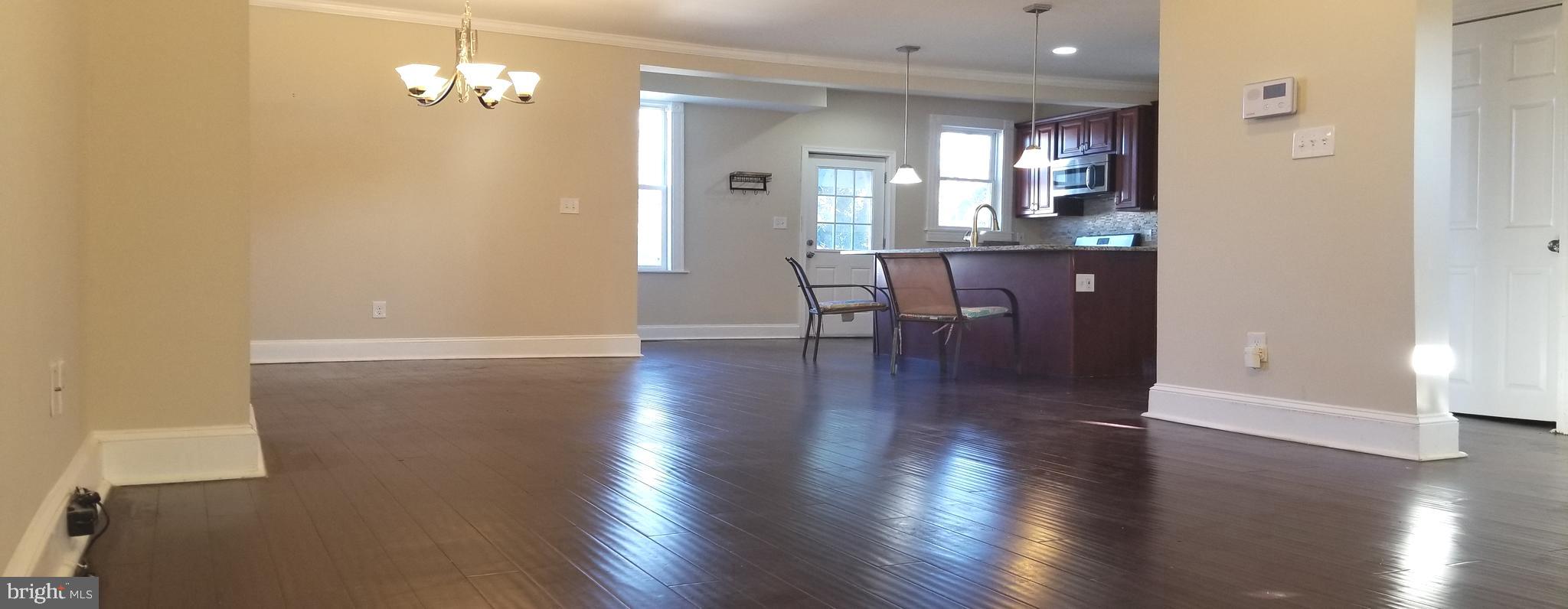 HAMILTON HILLS - Residential