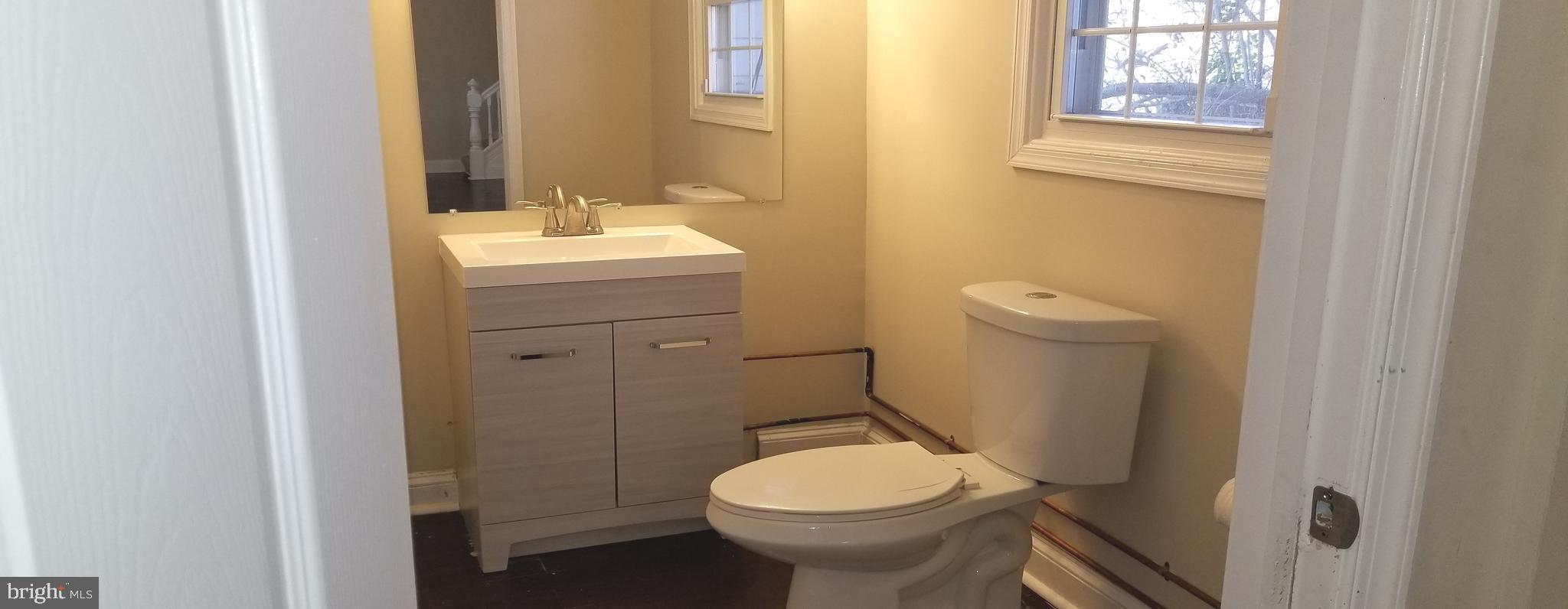 HAMILTON HILLS - Residential