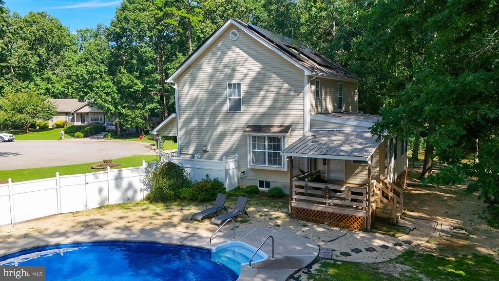1211 JOANN DRIVE