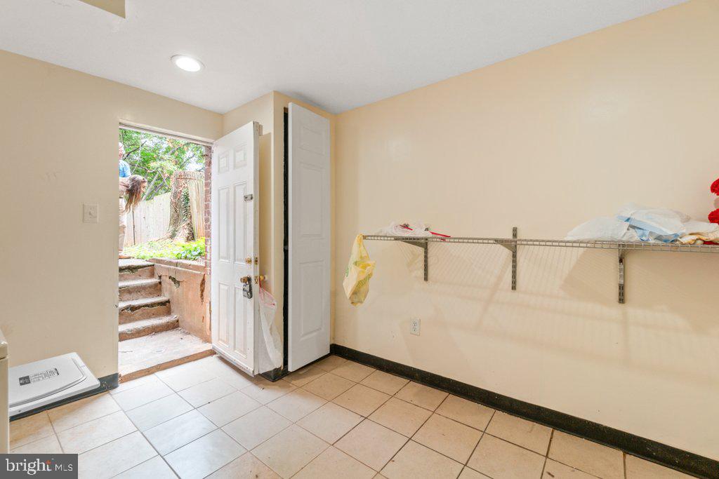 PARK HEIGHTS - Commercial Sale