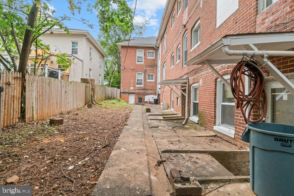 PARK HEIGHTS - Commercial Sale