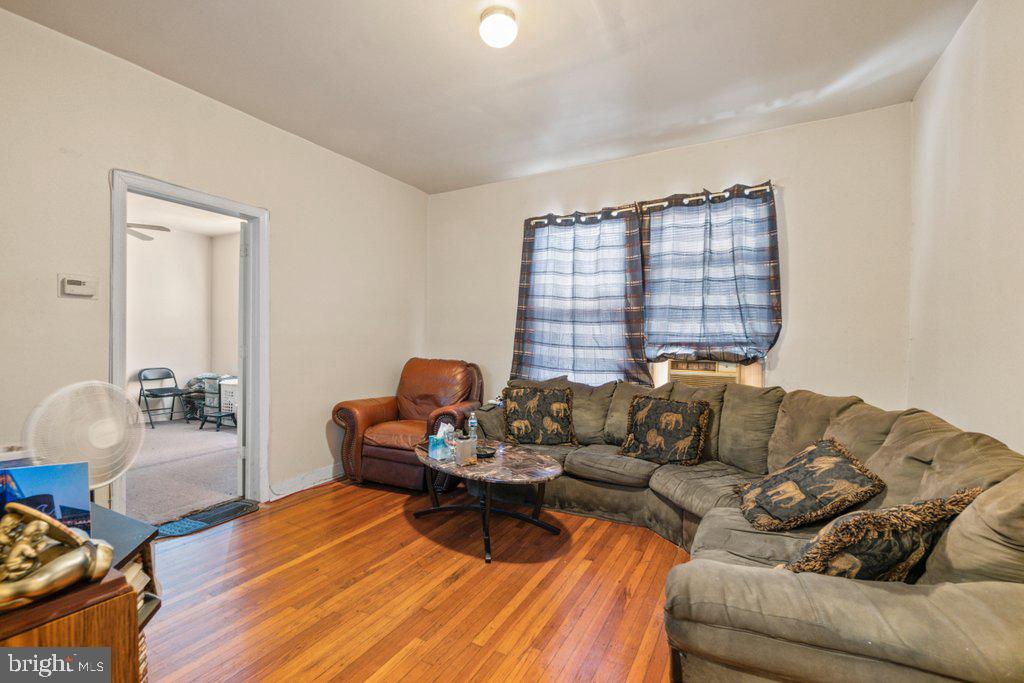 PARK HEIGHTS - Commercial Sale