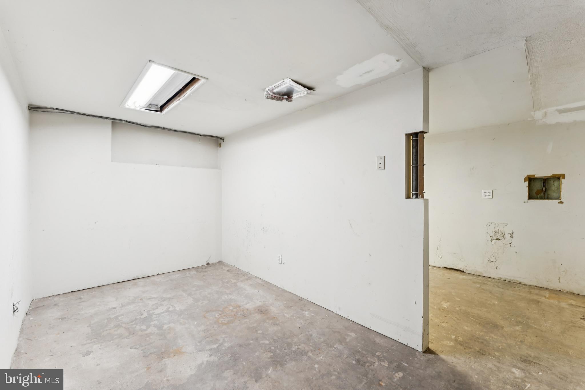 LIVINGSTON PARK - Residential