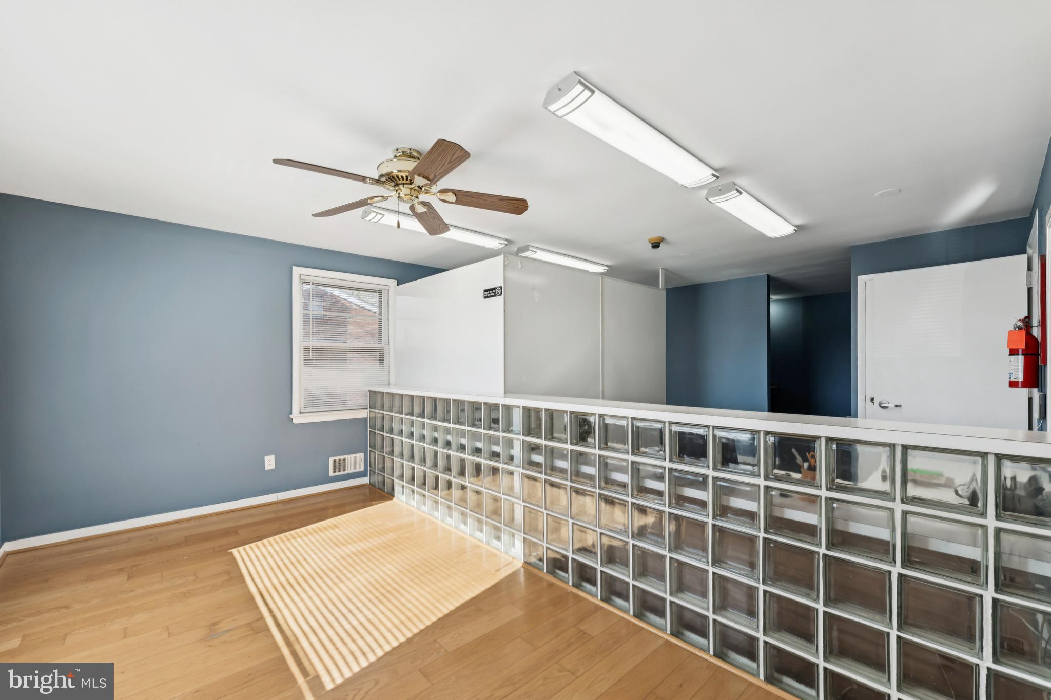 LIVINGSTON PARK - Residential