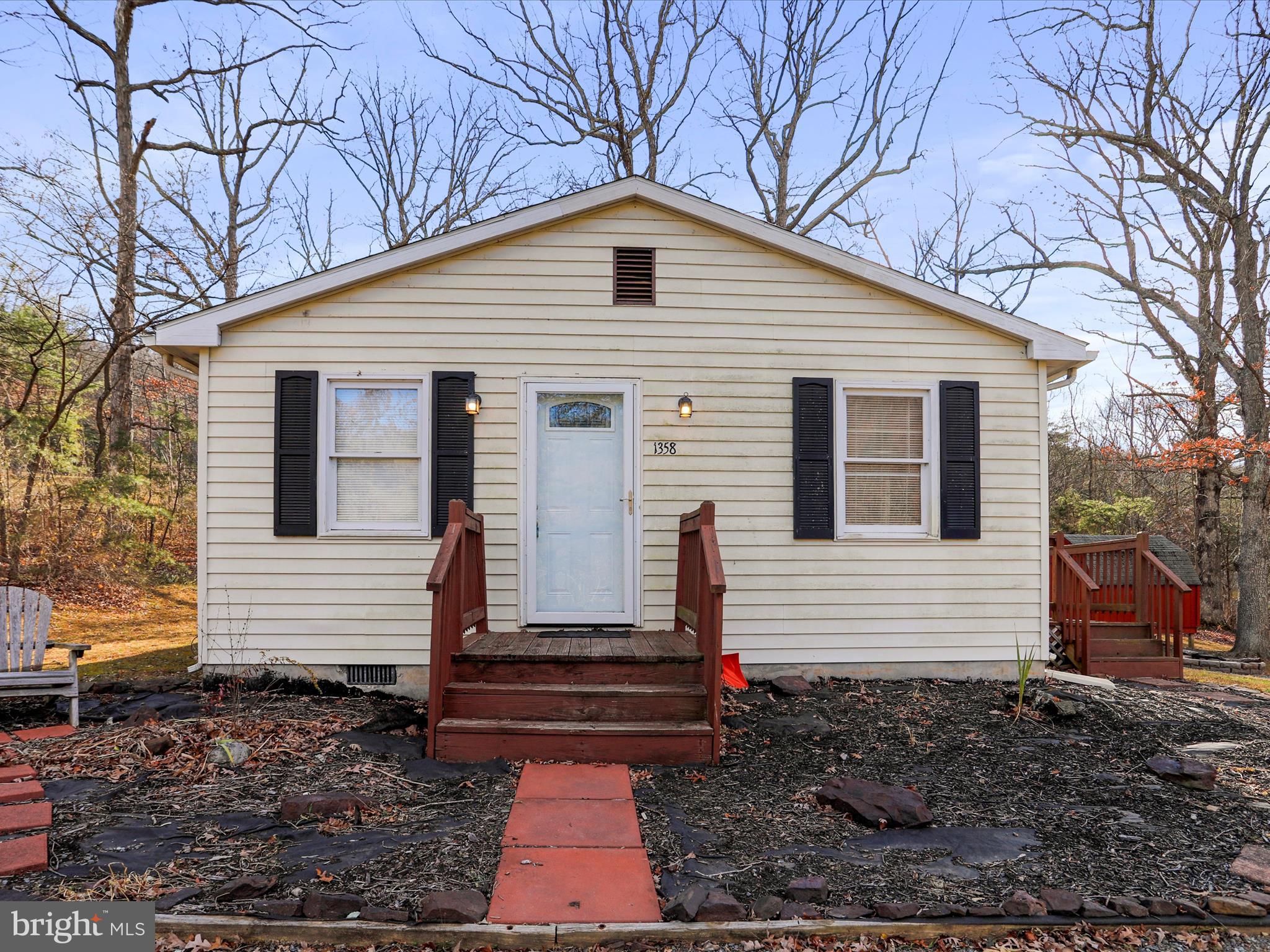 NEW CREEK DISTRICT - Residential