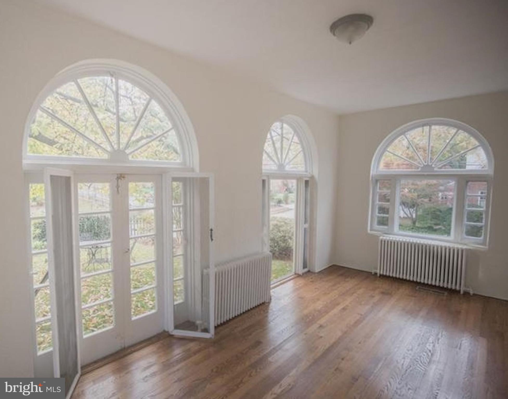 CHEVY CHASE - Residential