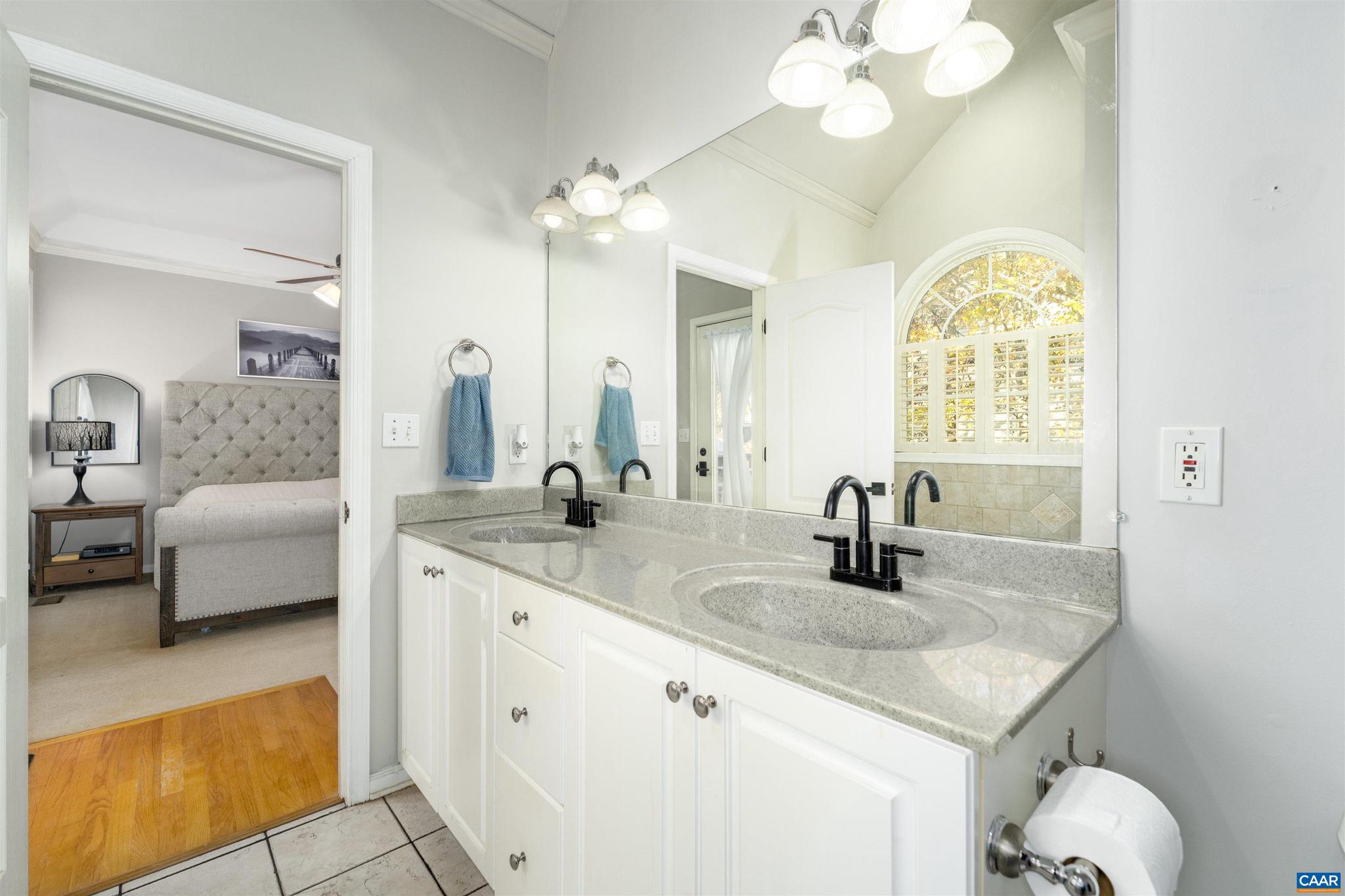 LAKE MONTICELLO - Residential