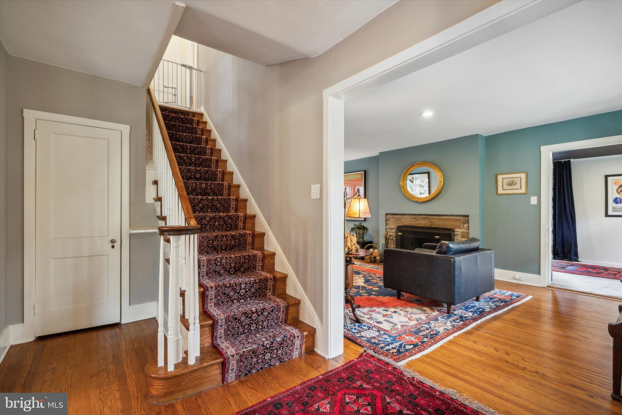 EAST FALLS - Residential