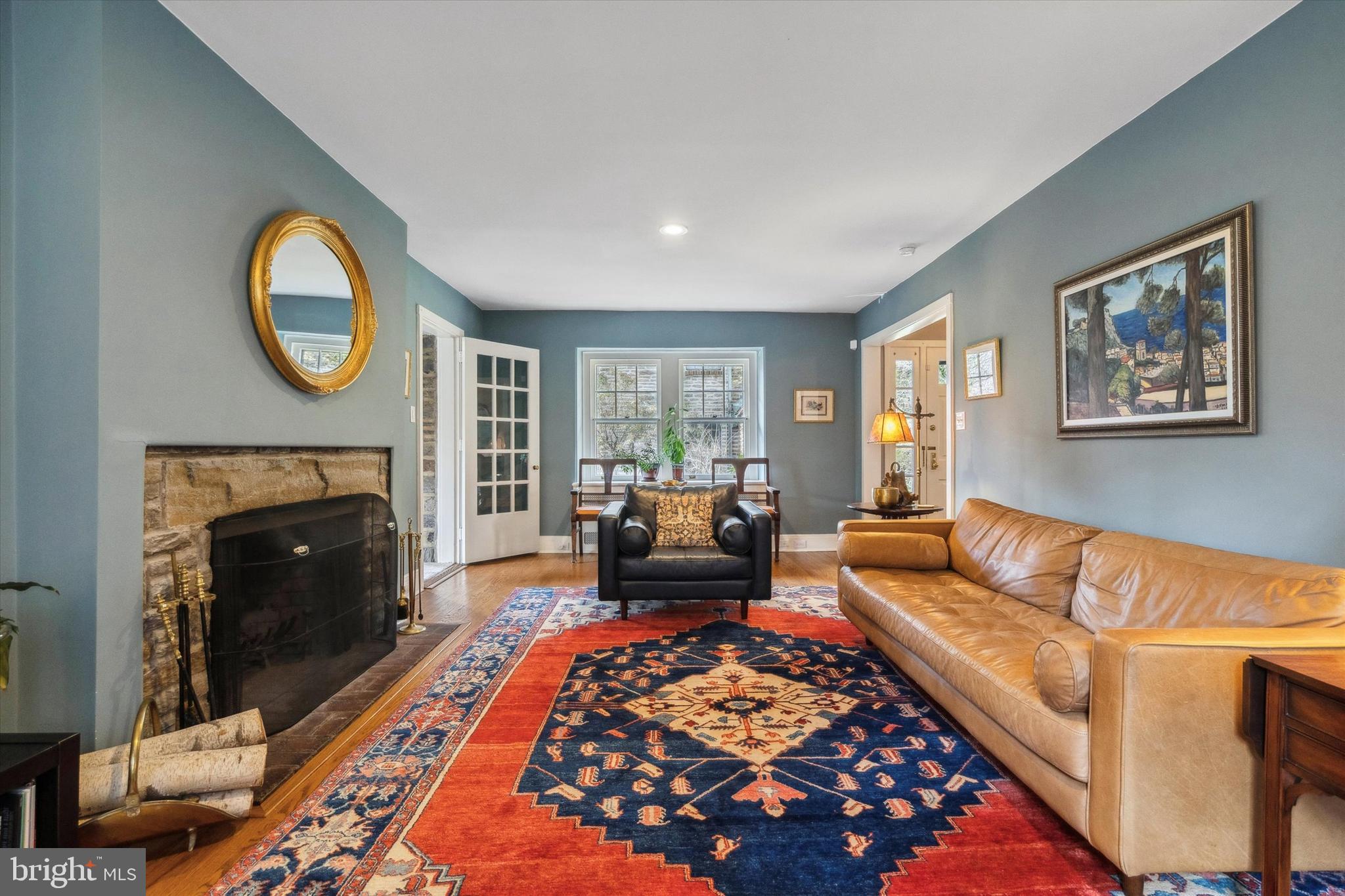 EAST FALLS - Residential