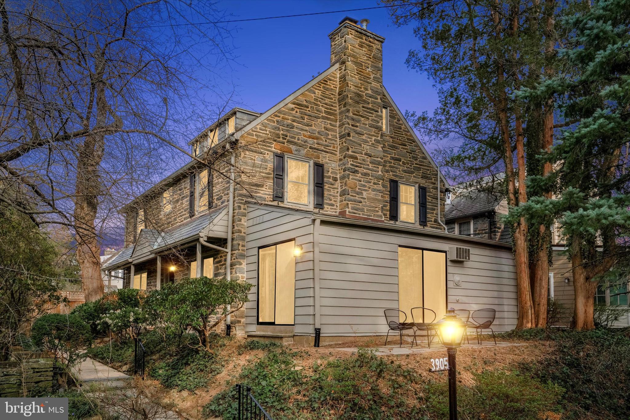 EAST FALLS - Residential