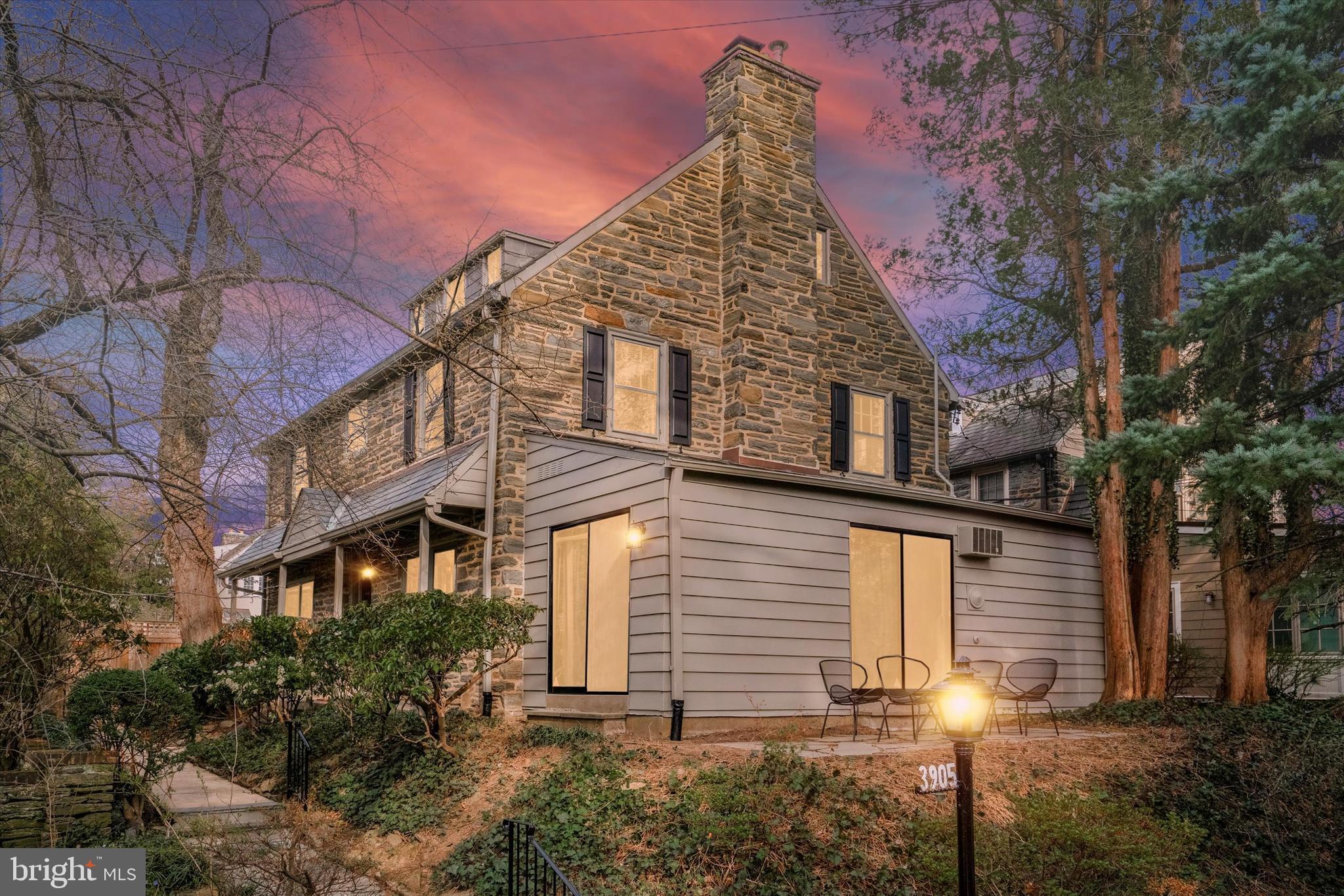 EAST FALLS - Residential